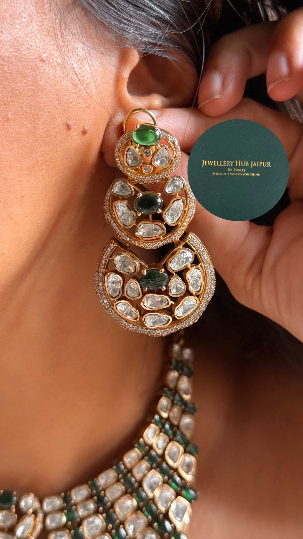 Emerald doublet & moissanite uncut polki Victorian choker set