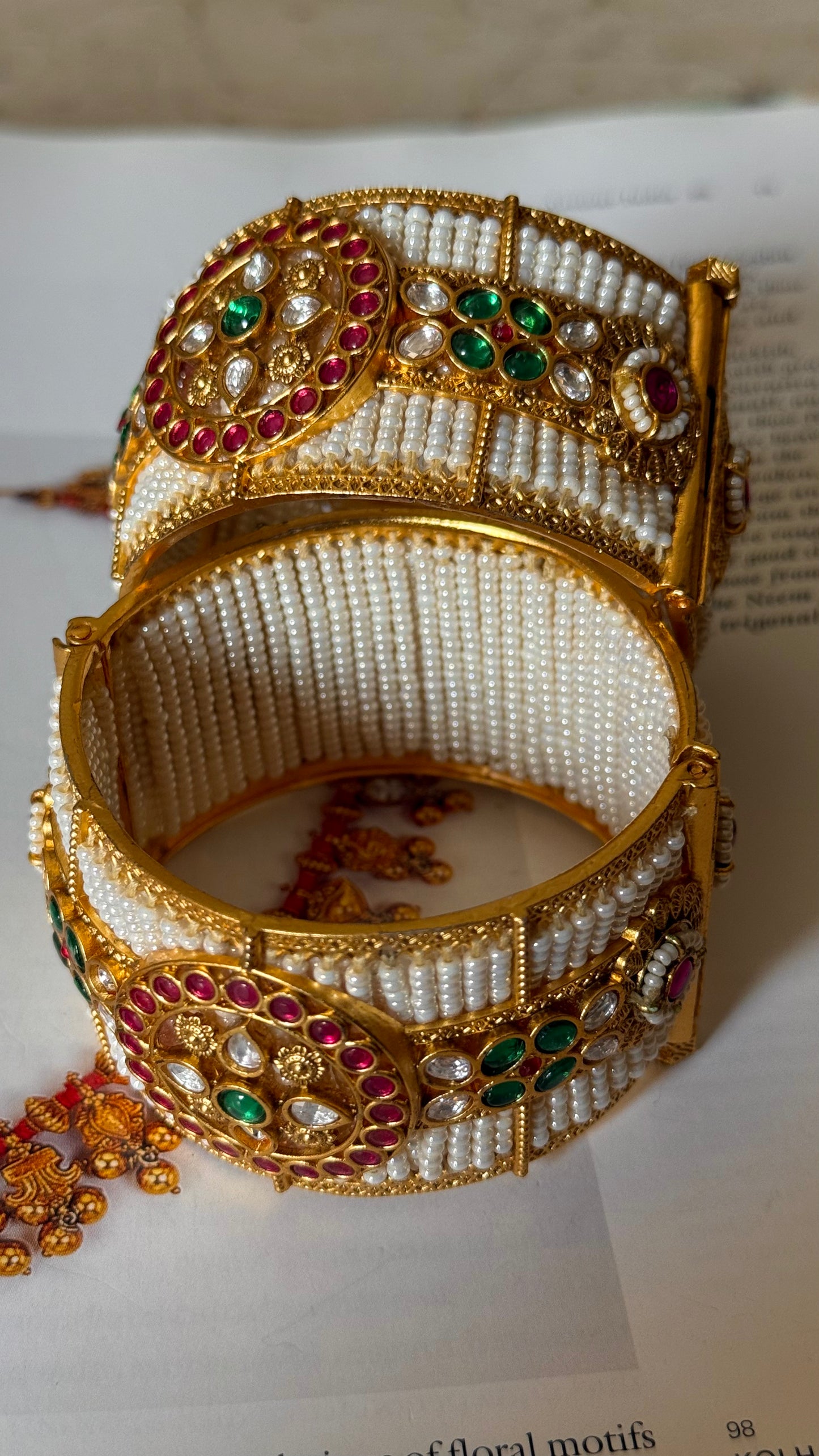 Pearl rajwadi nakashi bangles