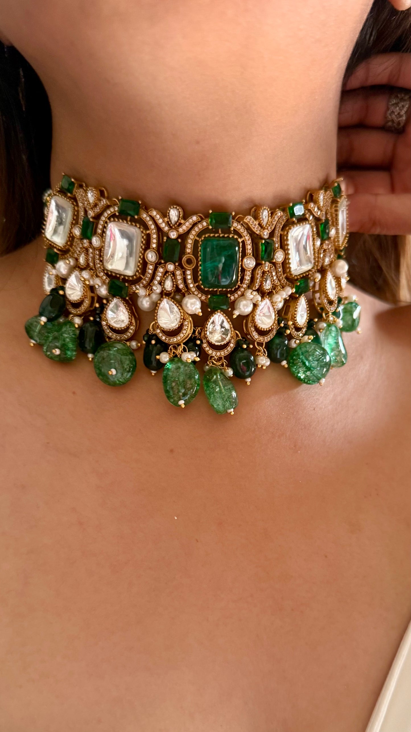 Emerald doublet Moissanite polki choker set
