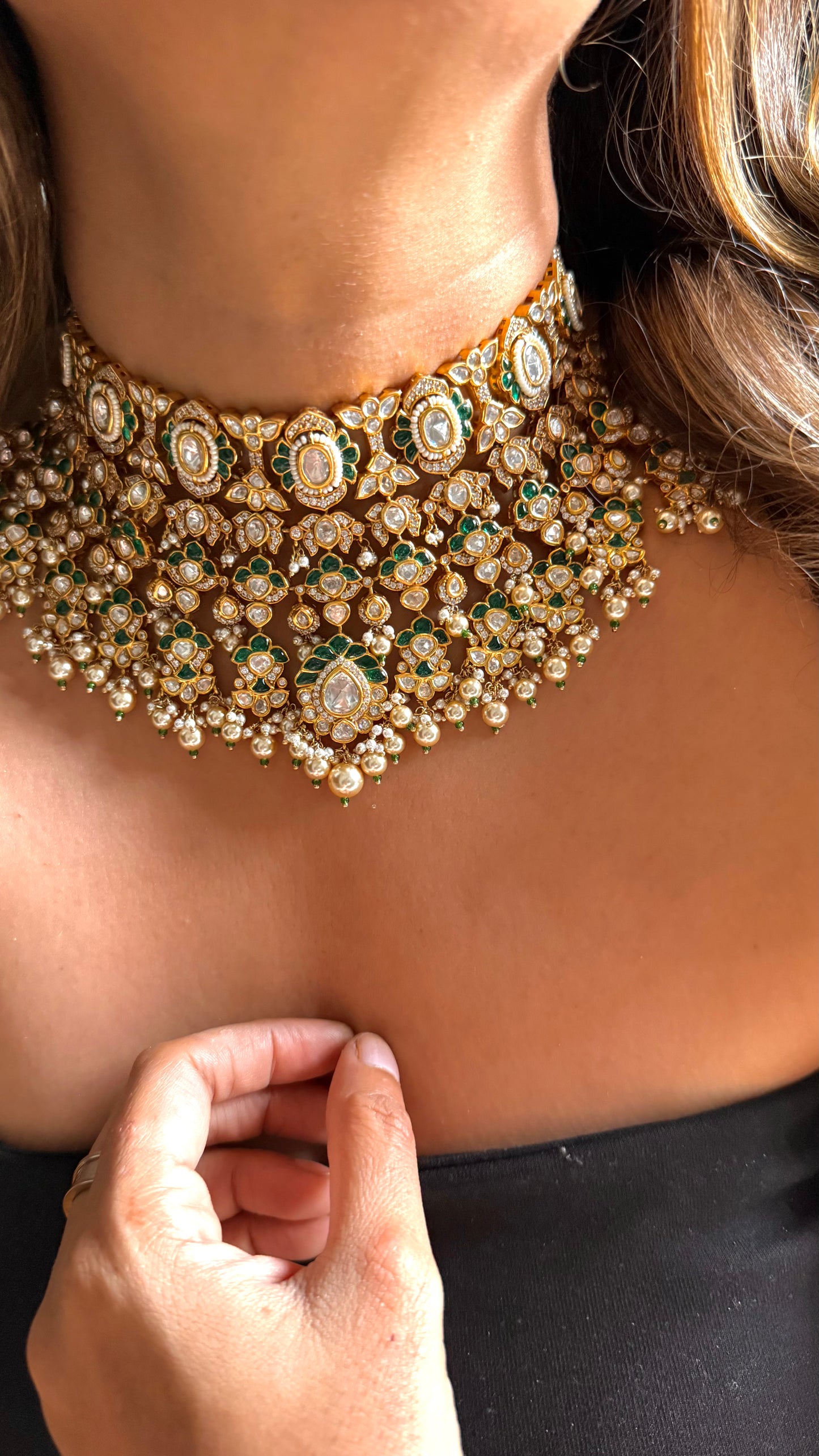 Emerald heritage bridal necklace