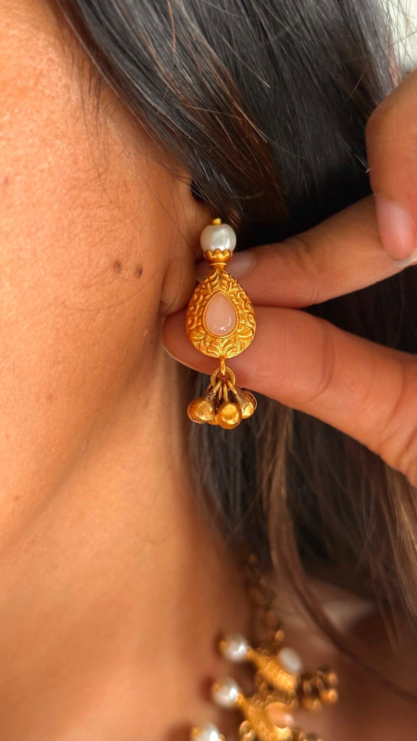 Rose & mint tear drop minimal collar necklace