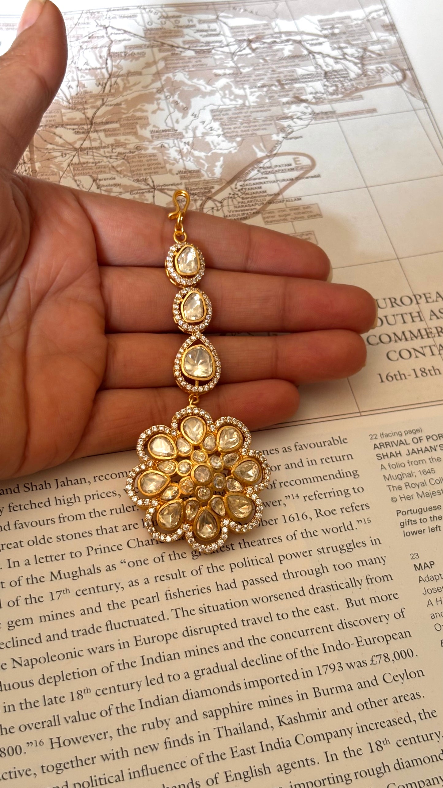 Real moissanite floral pattern Maangtika