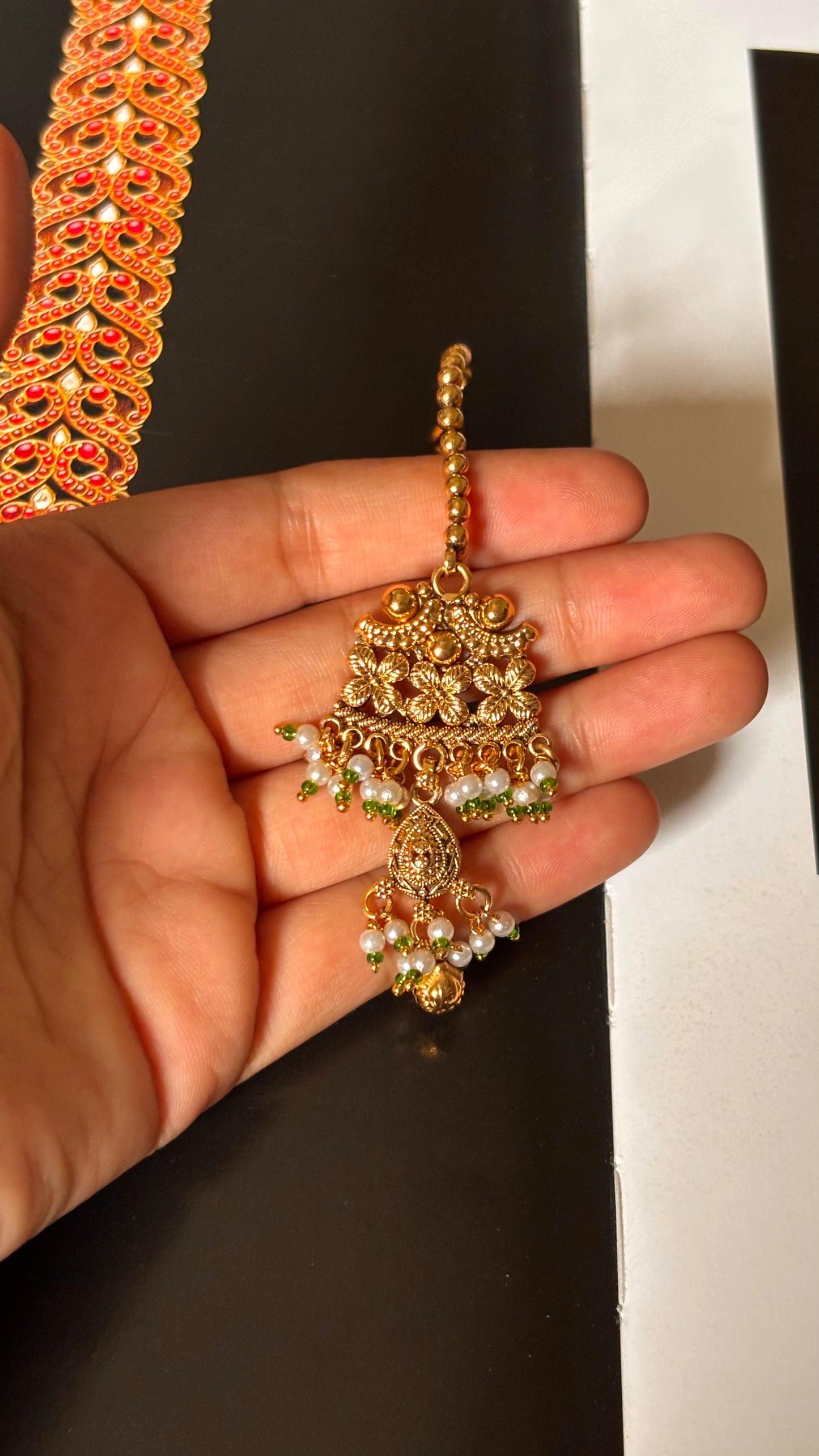Golden rajwada with gungroo drop Maangtika