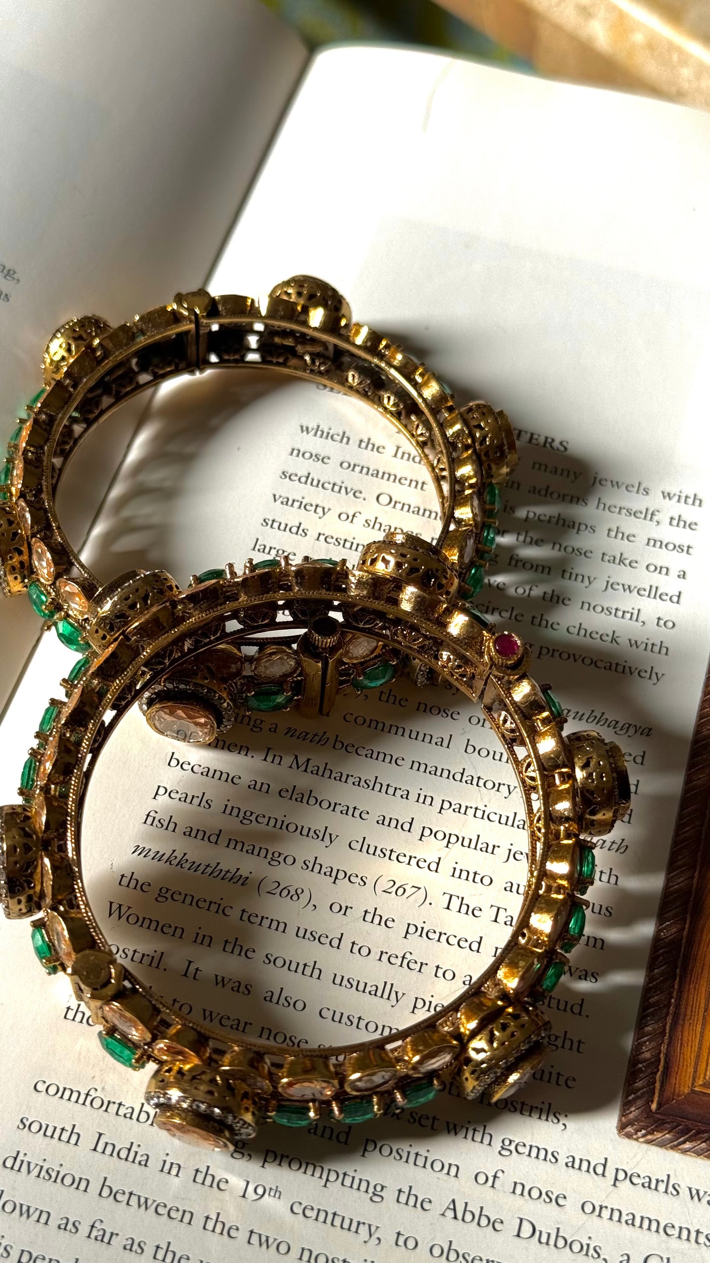 Emerald  real moissanite peeli polki bangles