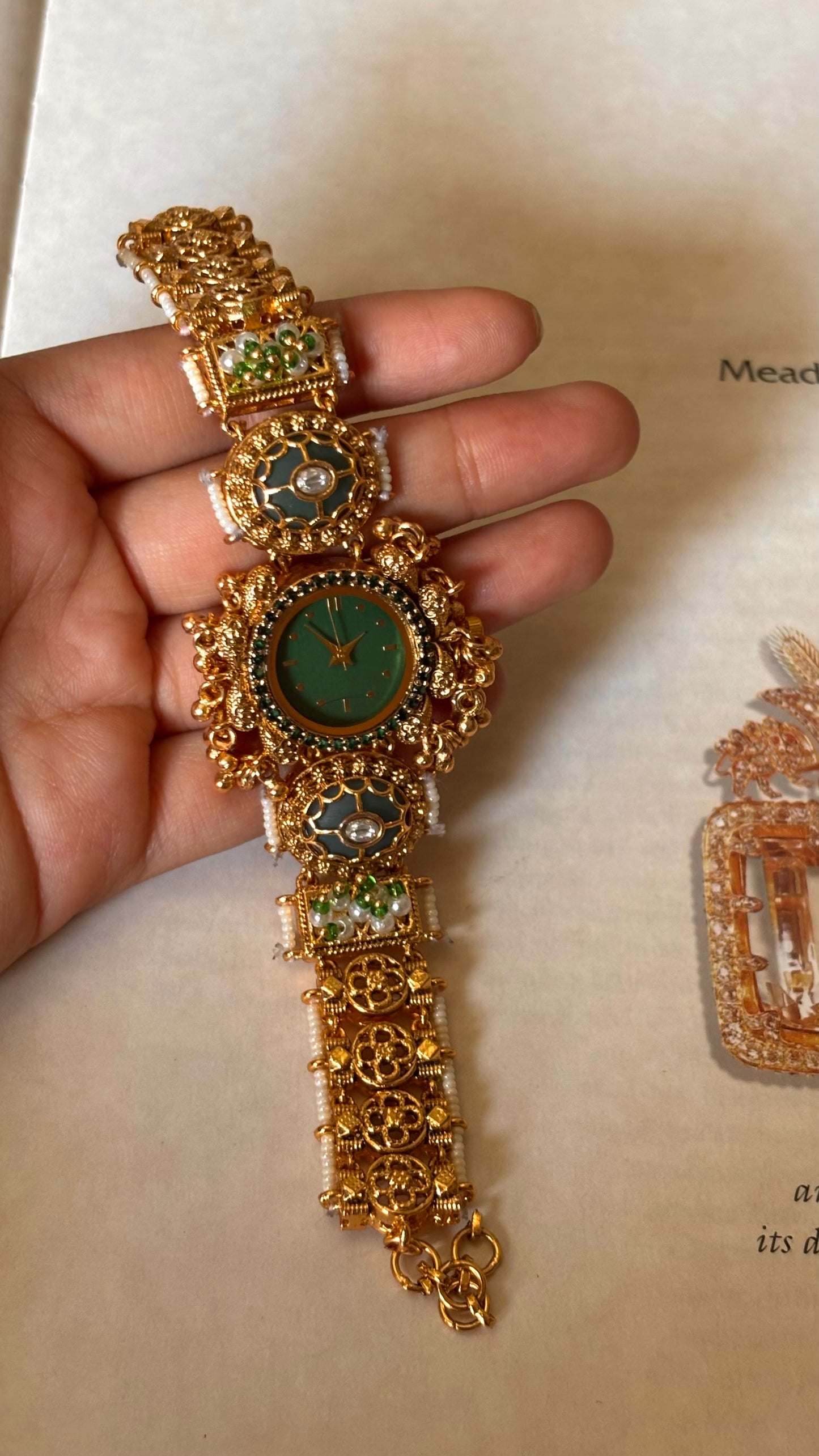 Ranisa Rajwadi emerald dial Watch