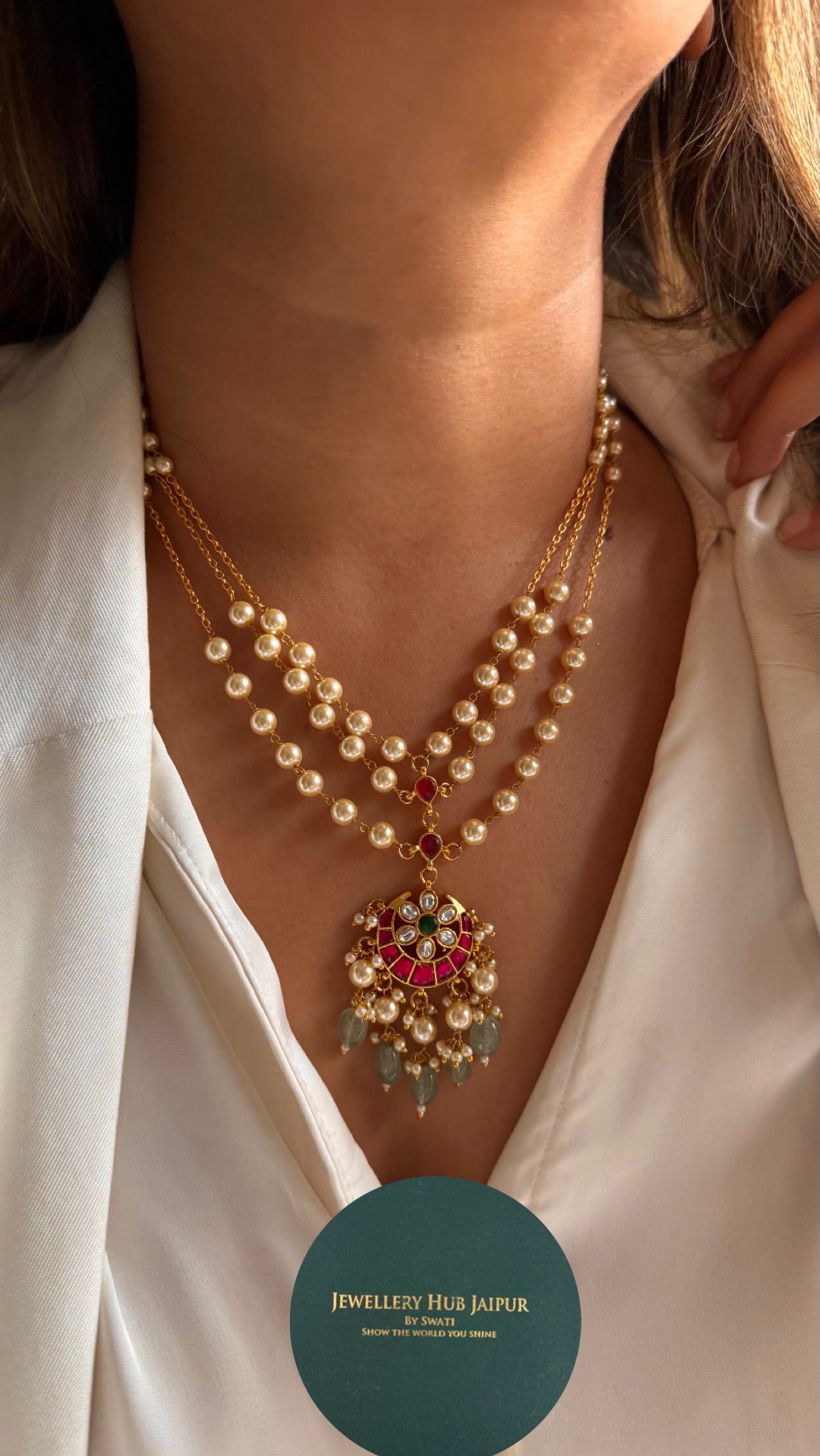 Emerald & rani pink pendant with pearl detailing triple layer necklace