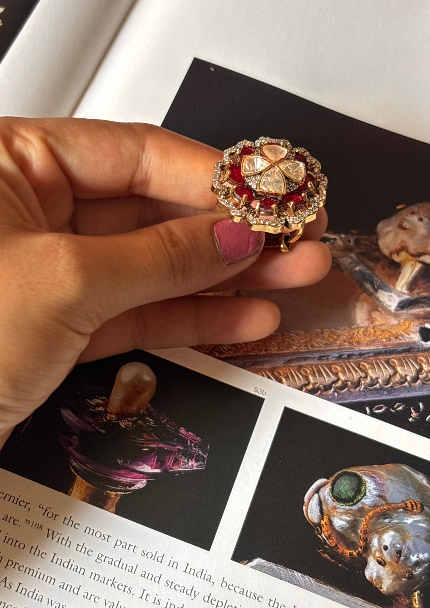 Ruby floral peeli polki ring