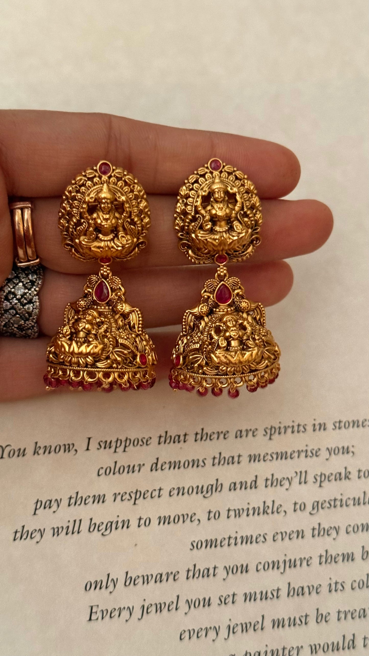 Goddess laxmi with rani pink jhumka
