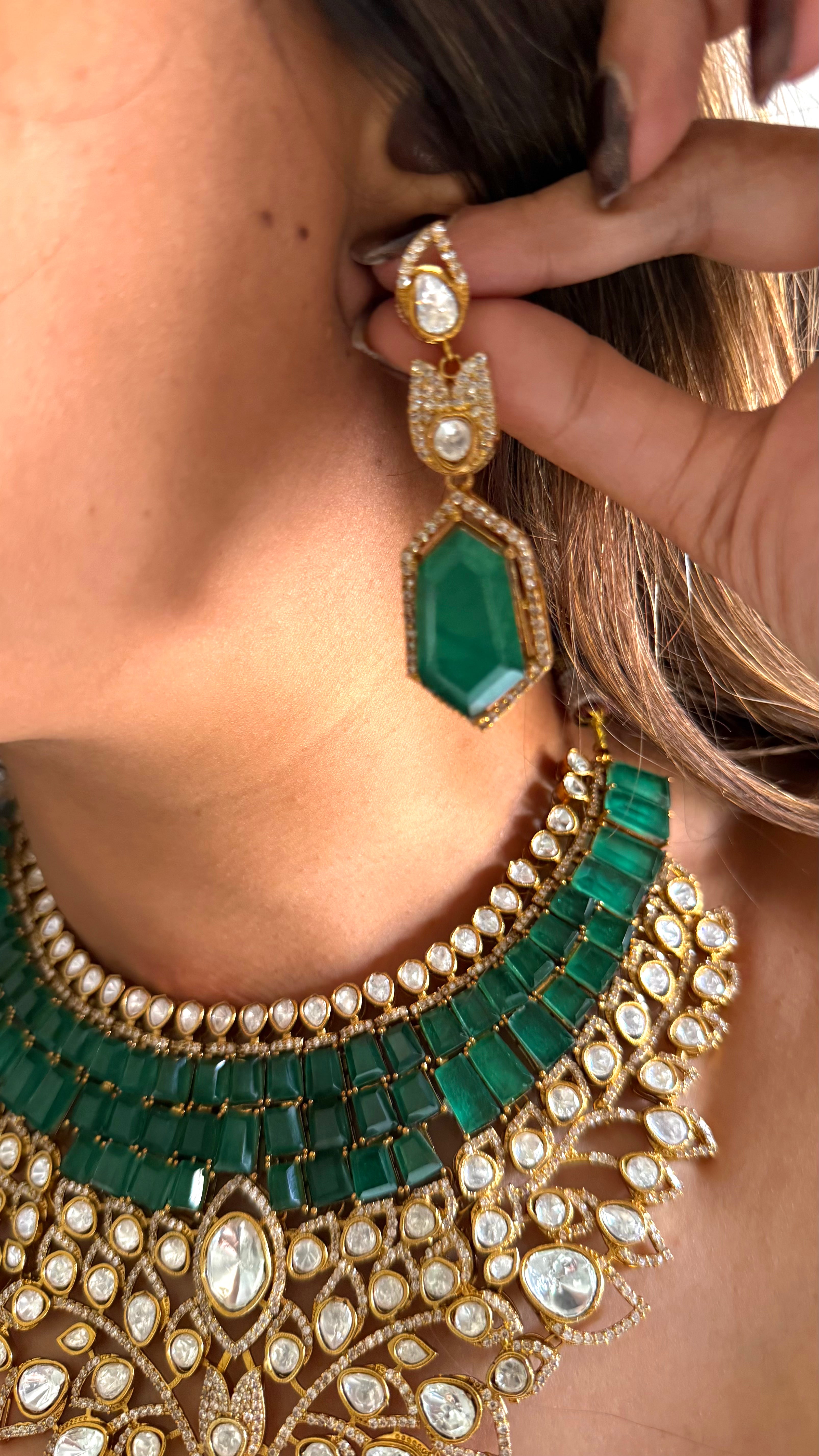 Emerald doublet & moissanite leaves designer set