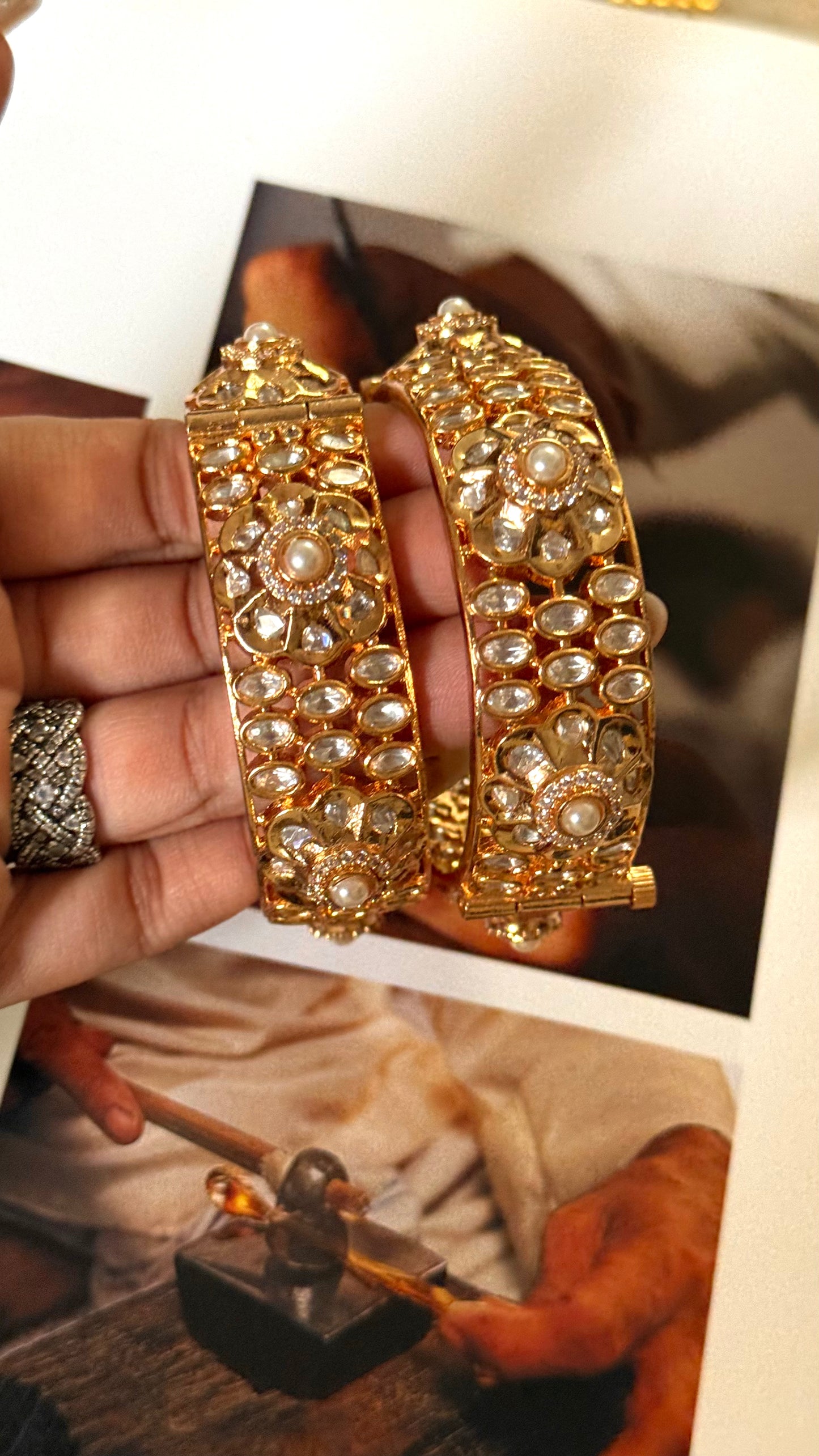 Moissanite polki openable bangle