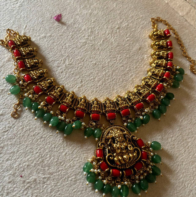 Temple jewellery with earrings