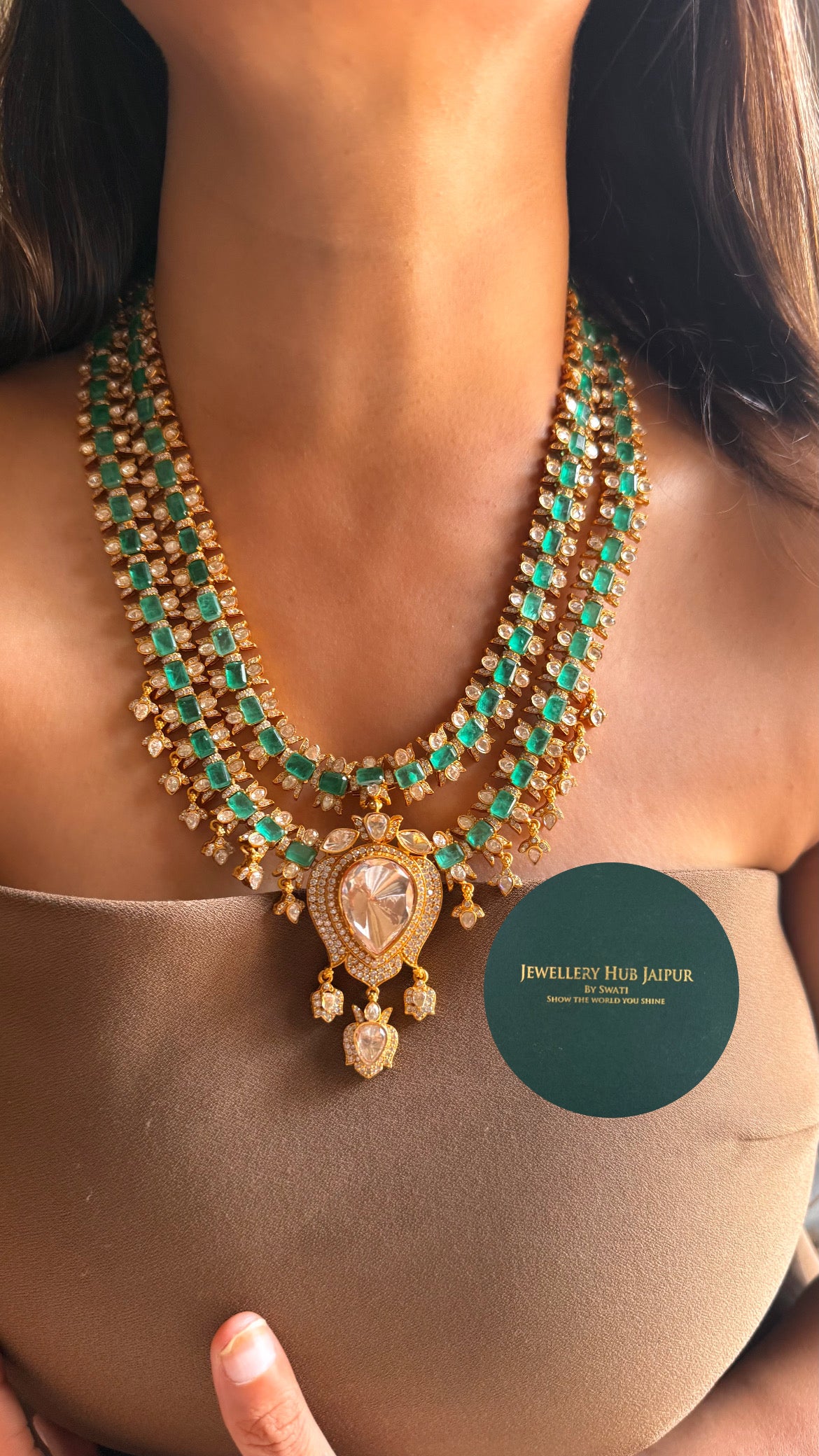 Emerald doublet dual layered moissanite polki mid length set