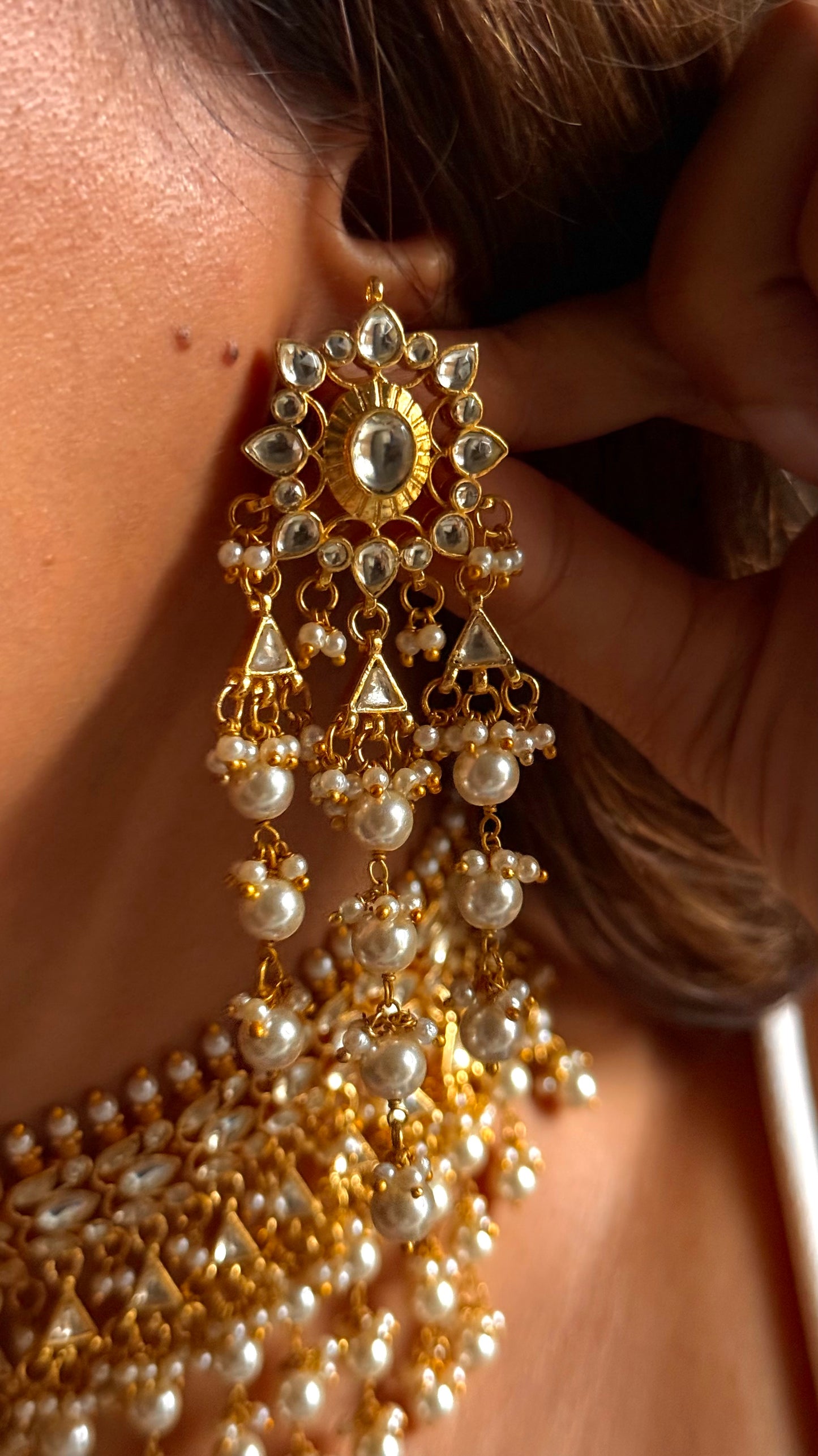 Sunheri pachi kundan pearl detailing Necklace
