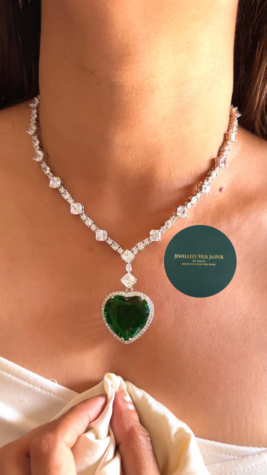 Viona emerald heart diamond necklace