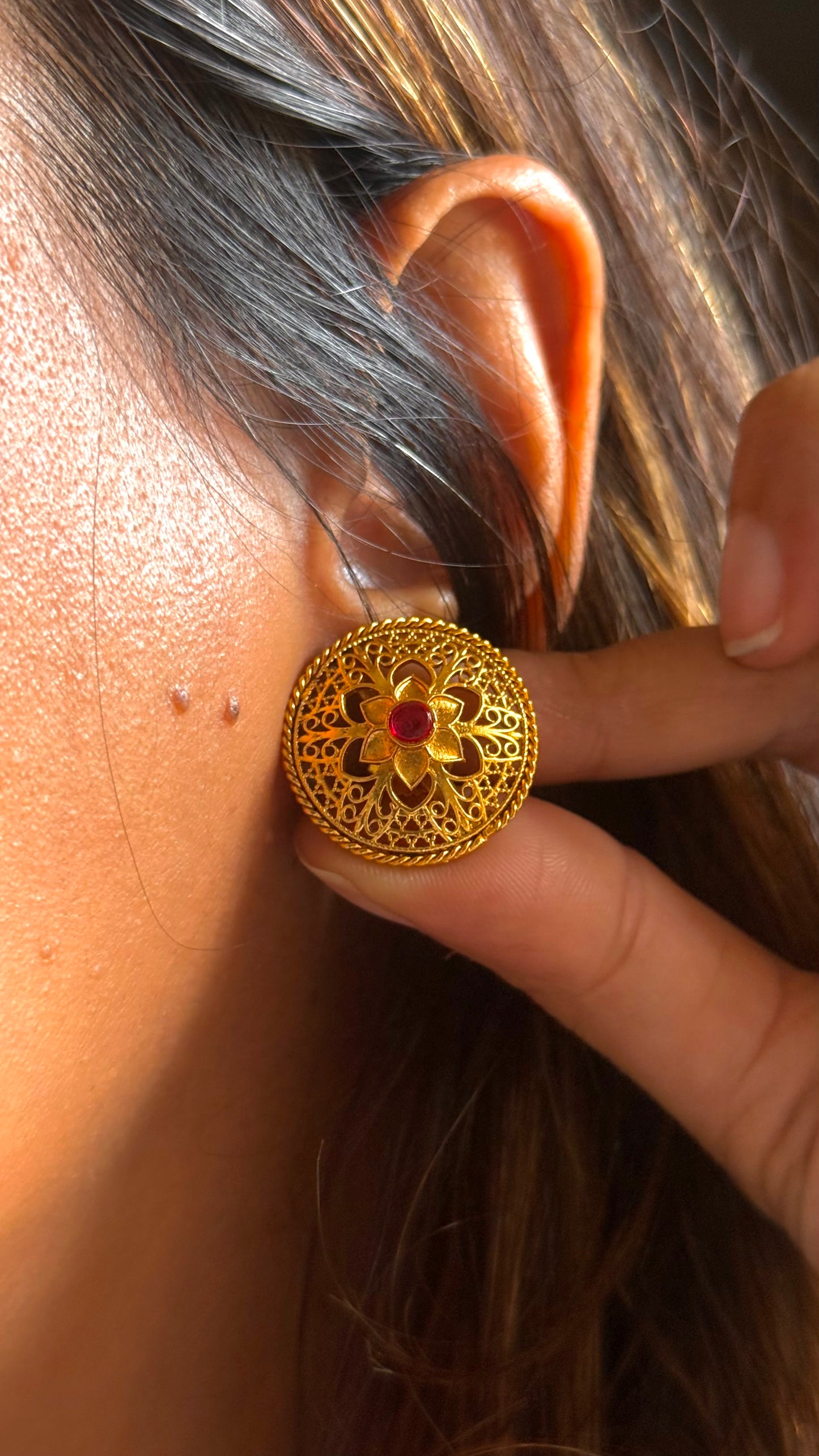 Vibha floral ruby dull gold necklace