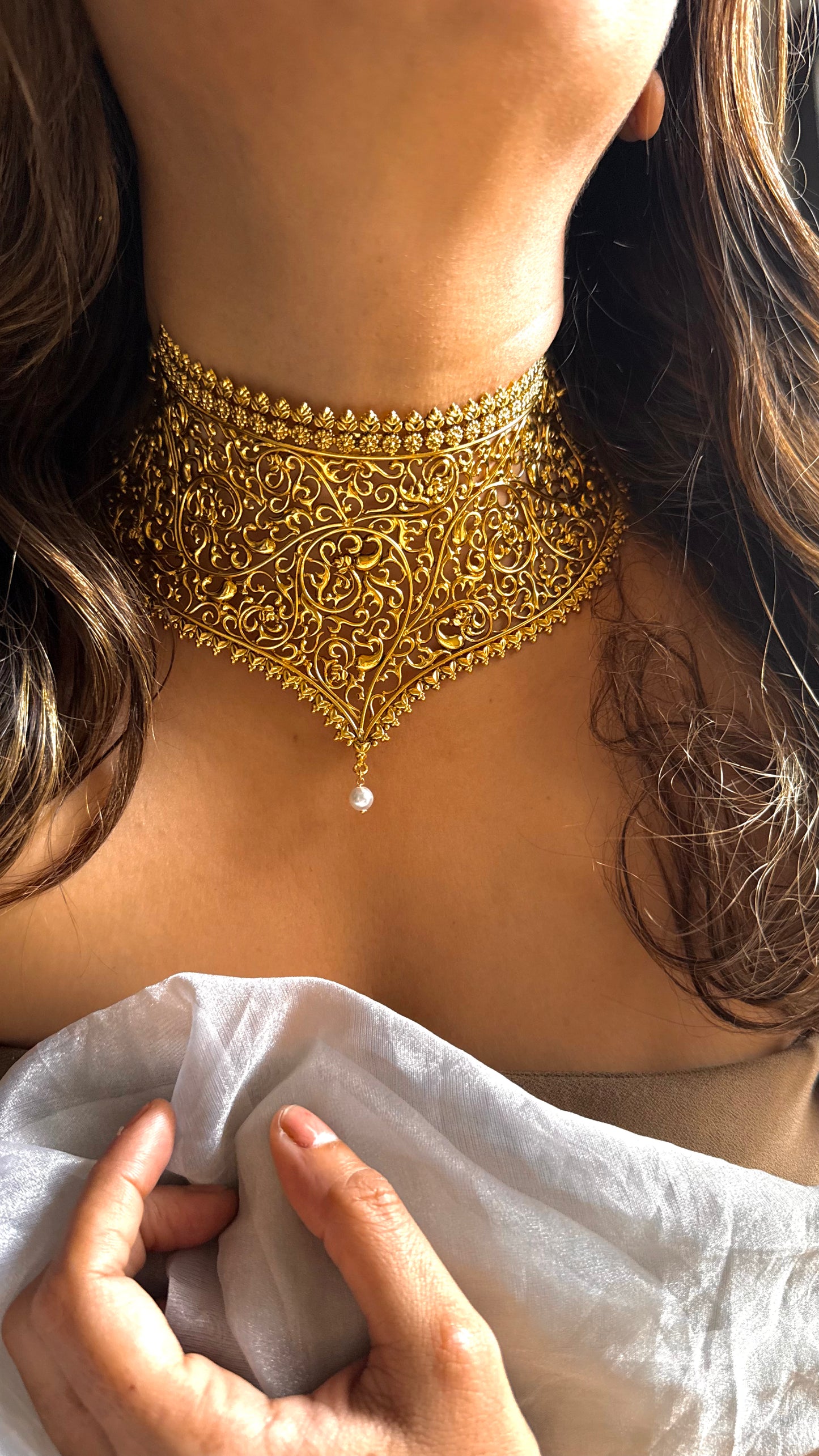 Dubai gold inspired Nakashee Choker with Pearl drop detailing