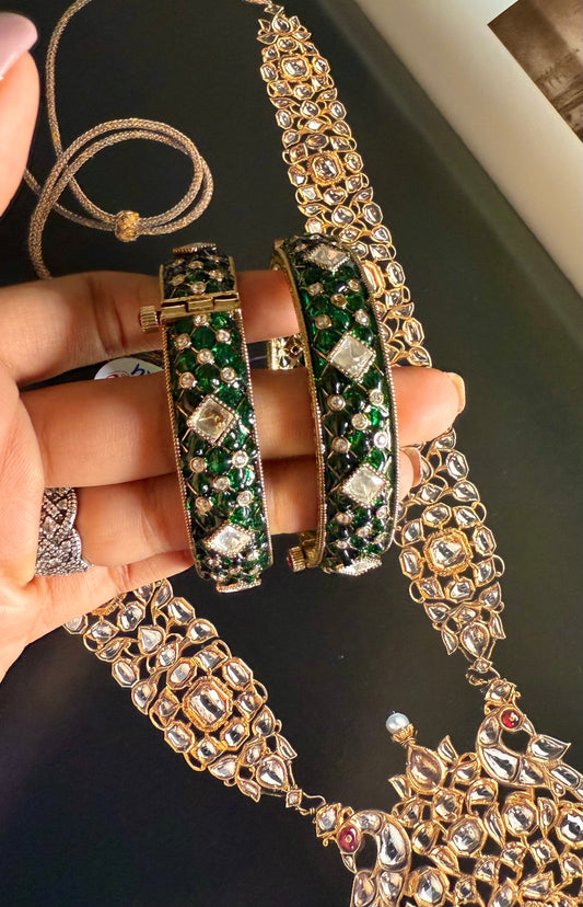 Emerald katdana moissanite openable bangle