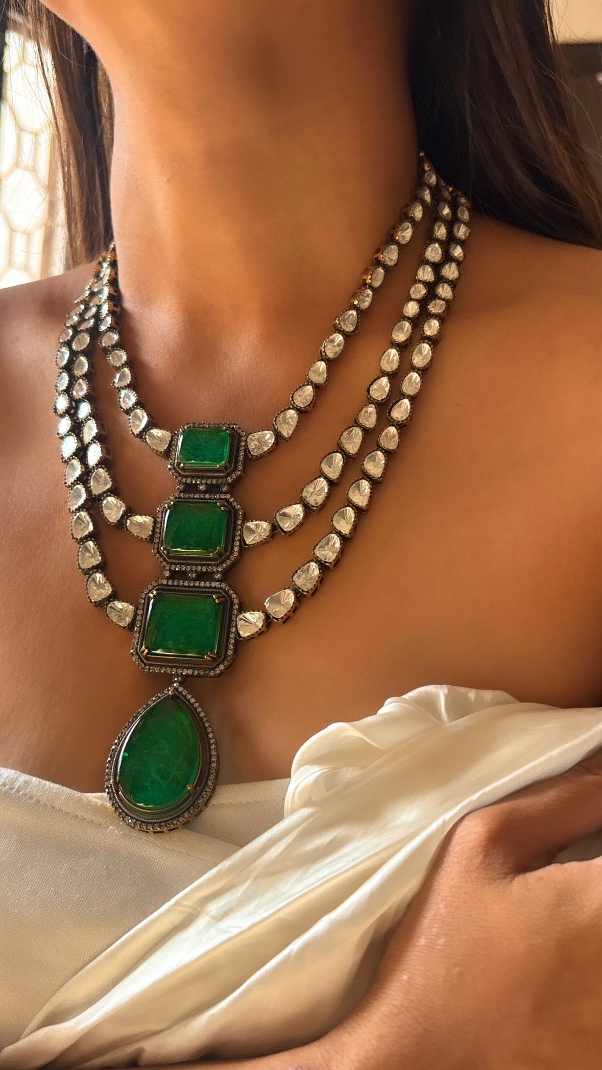 Heritage emerald doublet Triple line necklace set