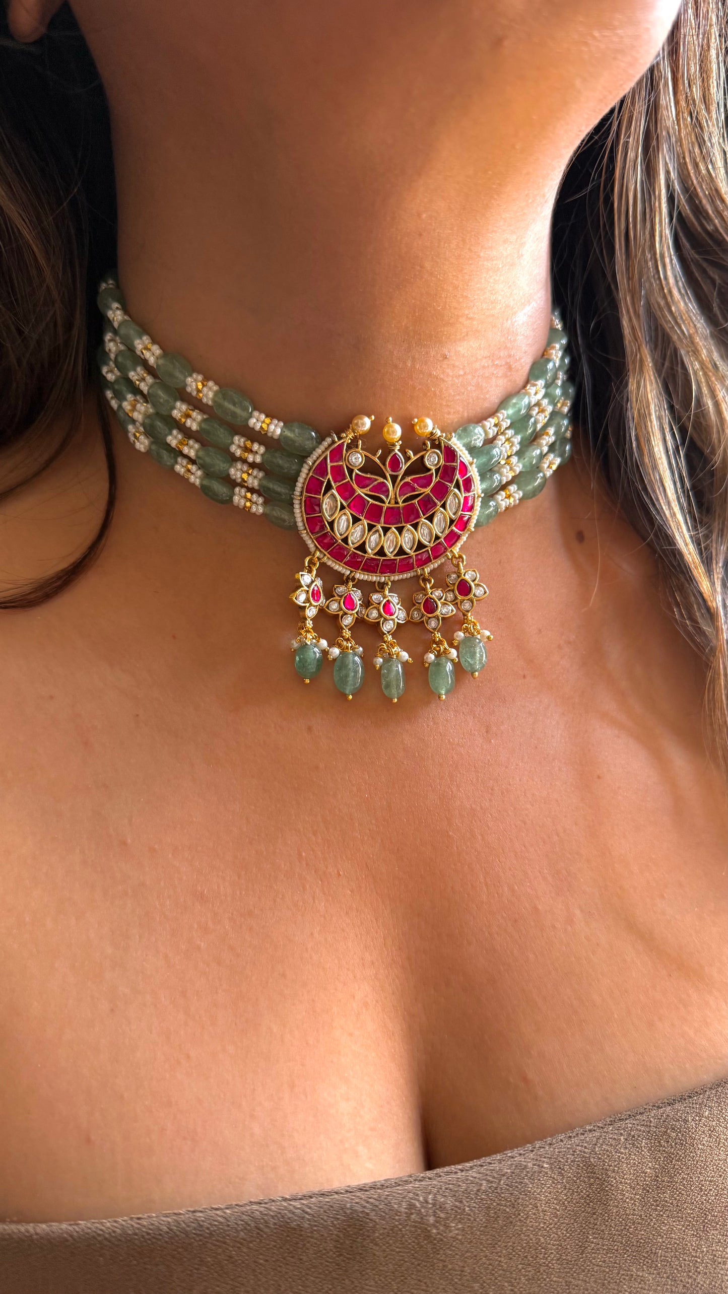 Rani Pink & Strawberry mint thread Choker
