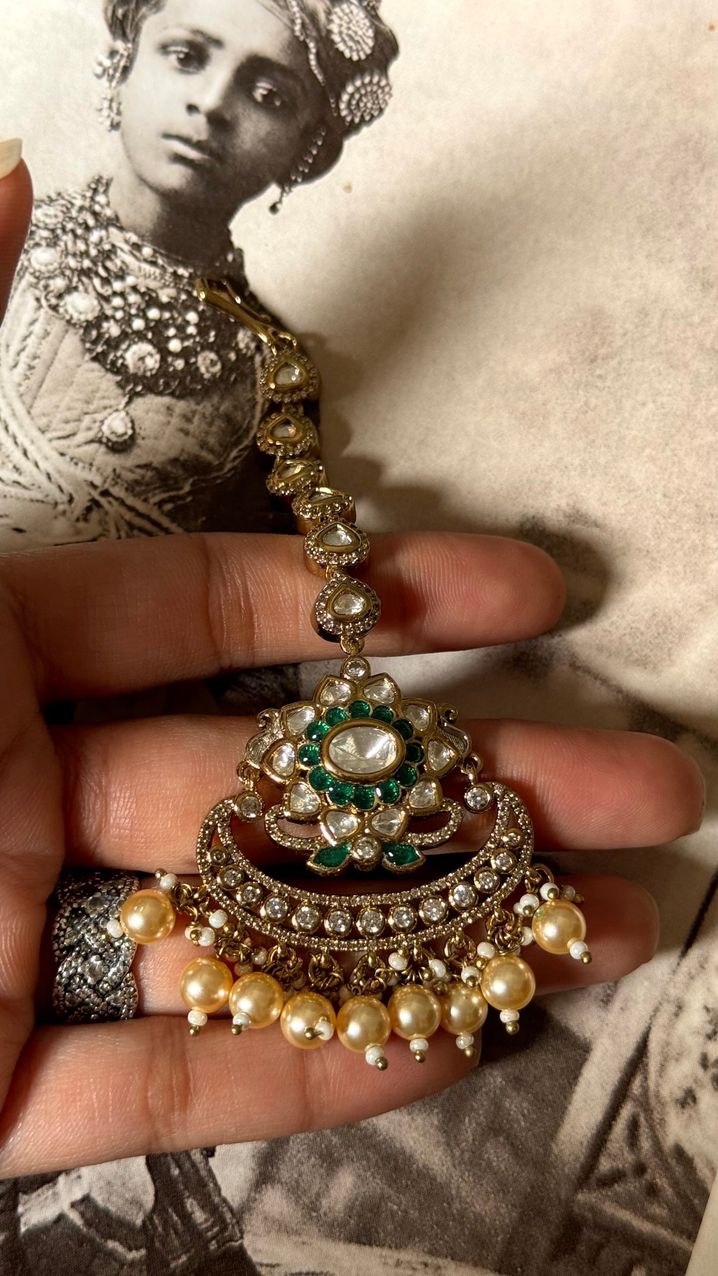 Emerald with drops heritage bridal combo Necklace