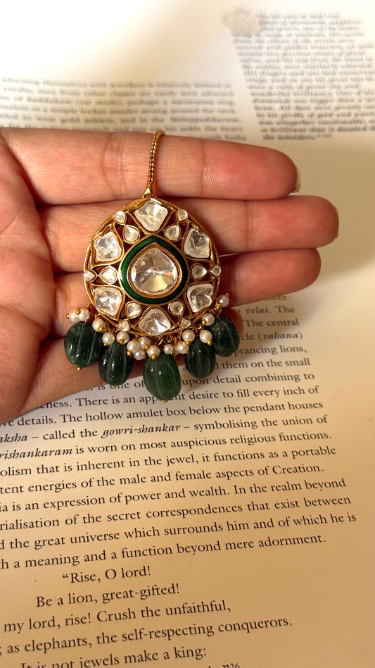 Emerald polki with green drops Maangtika