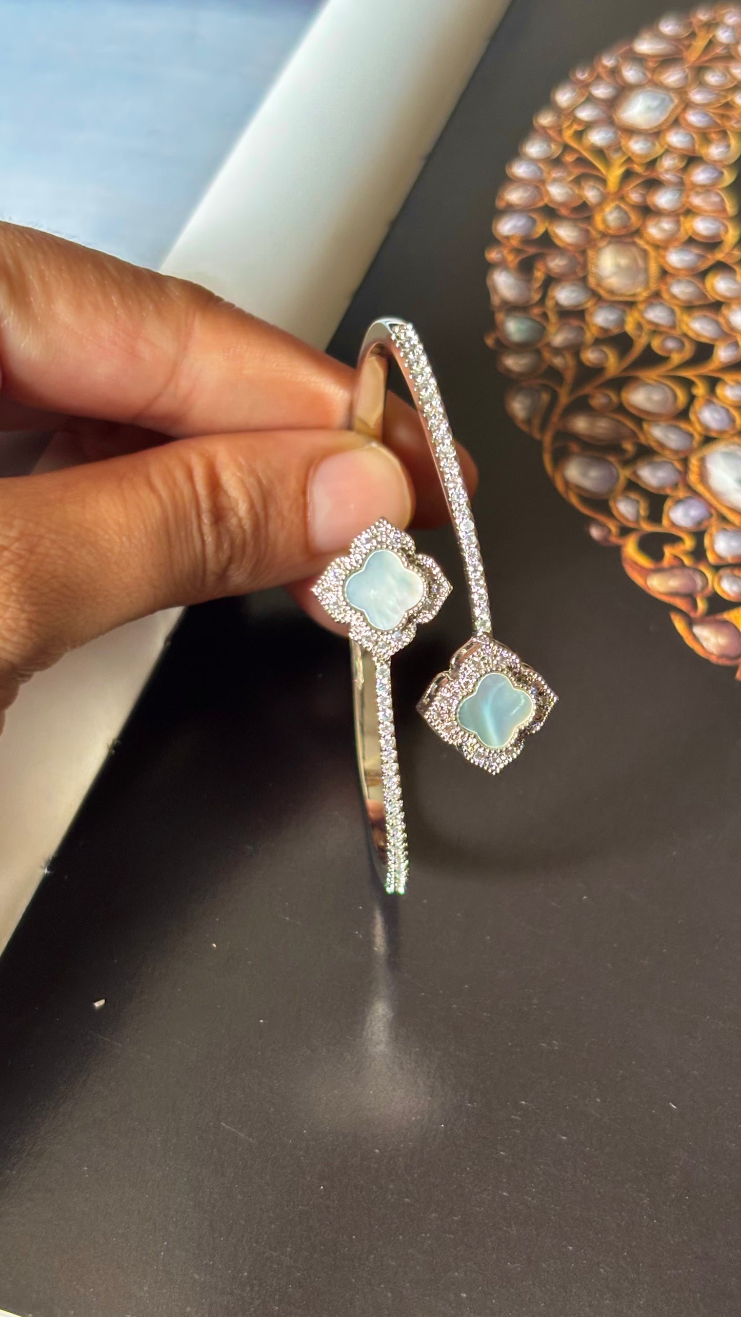Mother-of-Pearl Open Vancleef silver Bracelet