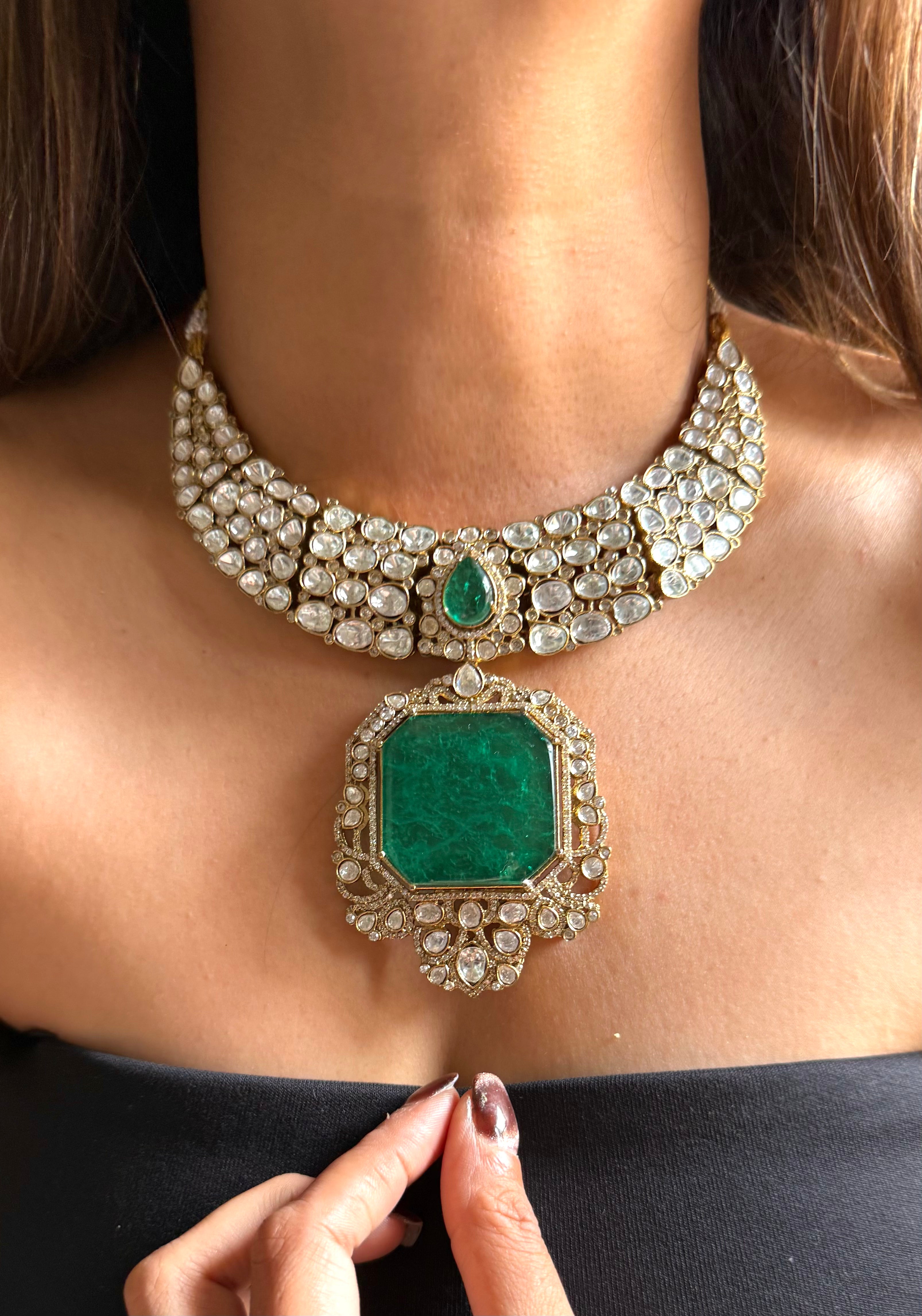 Emerald moissanite collar necklace