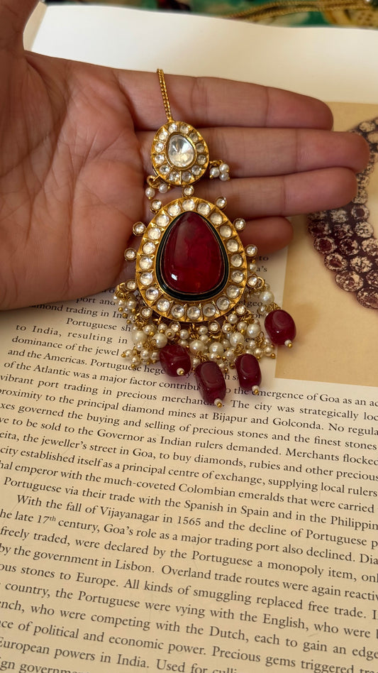 Ruby meenakari maangtika