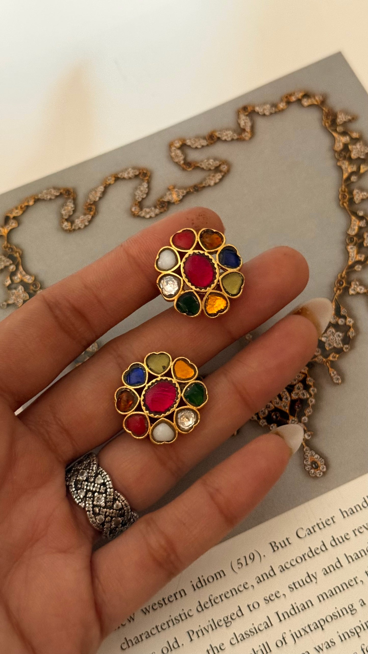 Paachi Navratna studs