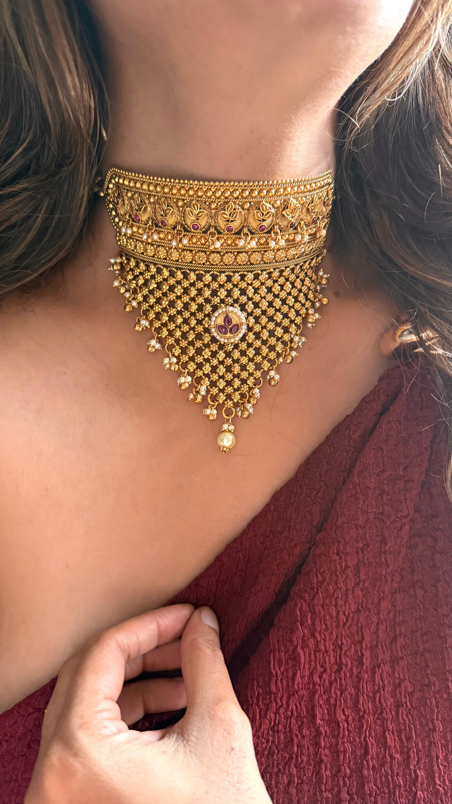 Rajwada Aad with paachi pearl detailing