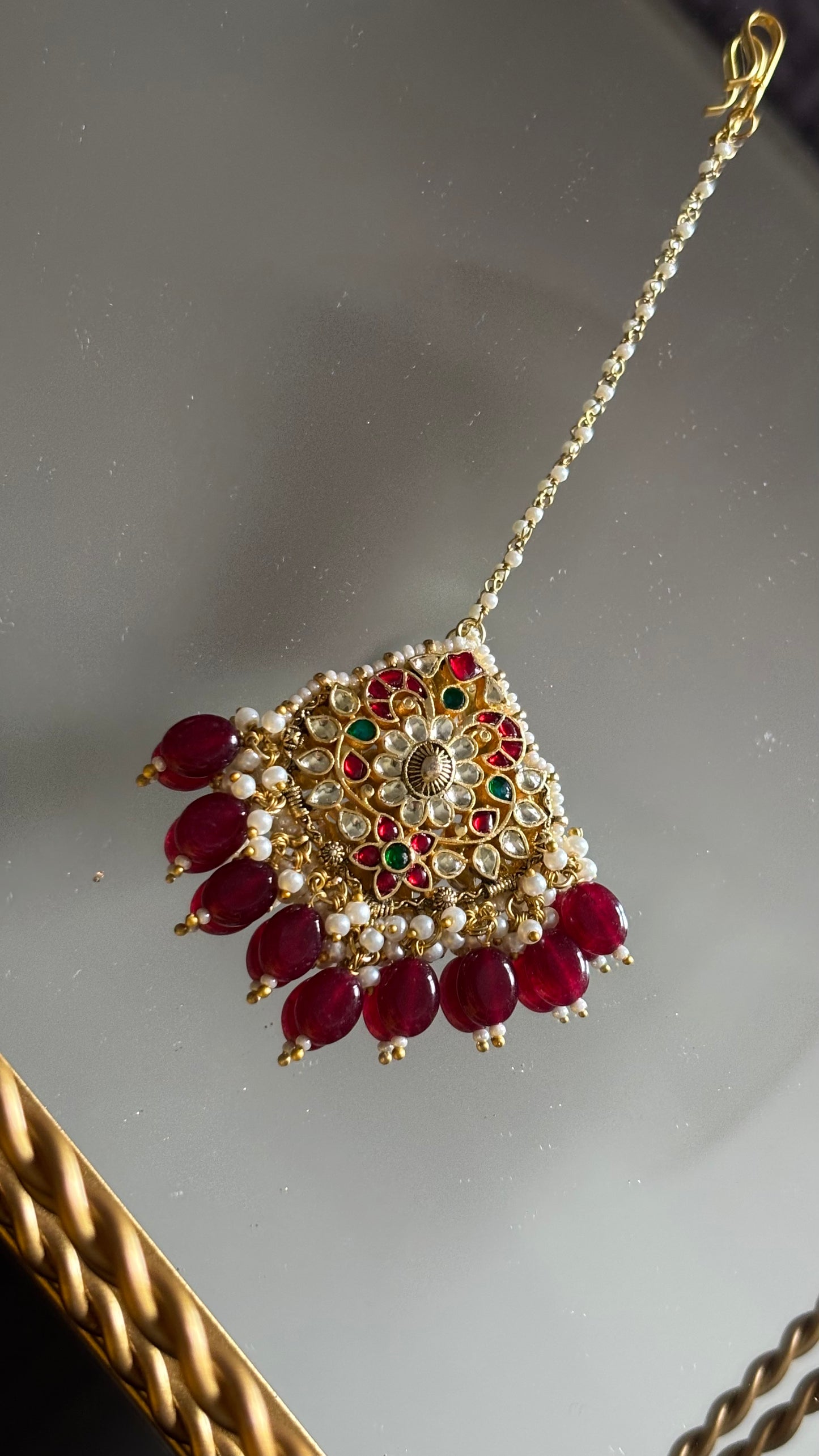 Paachi ruby & emerald with ruby drops rajwada maangtika