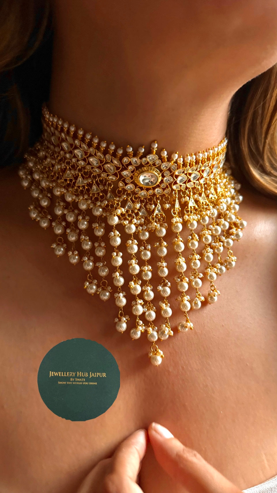 Sunheri pachi kundan pearl detailing Necklace