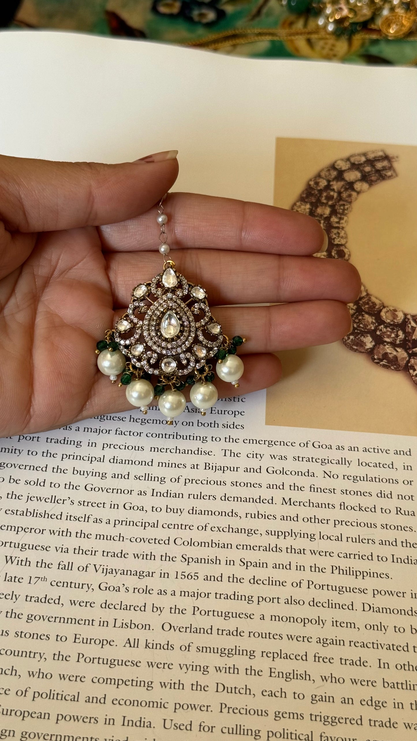 Emerald victorian polki pearl drop maangtika