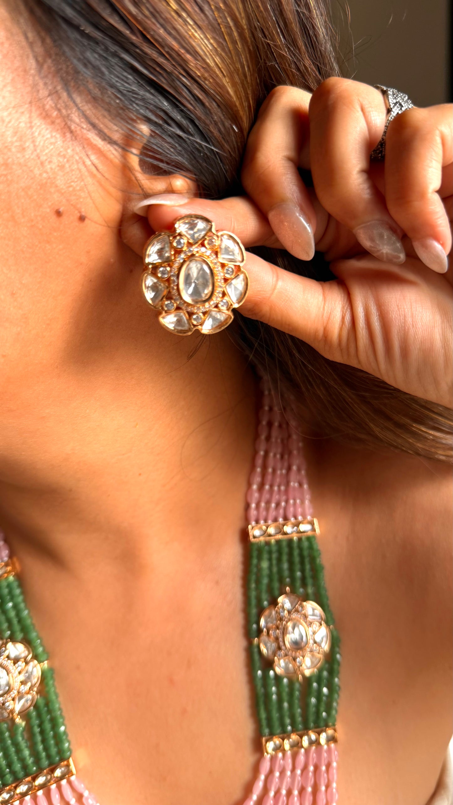 Rose quartz & emerald floral moissanite string