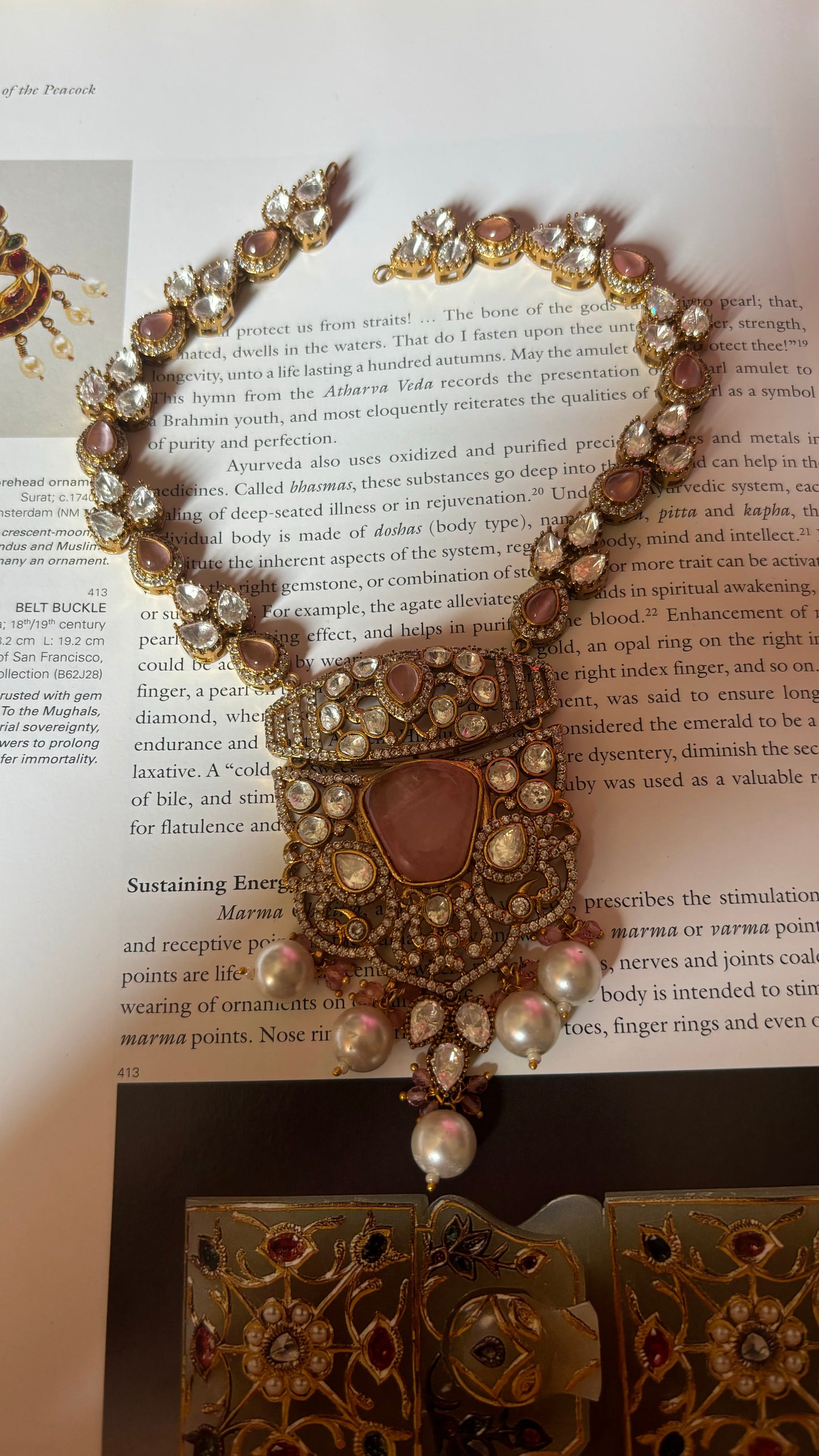 Neiza Rose quartz heritage moissanite collar necklace with earrings