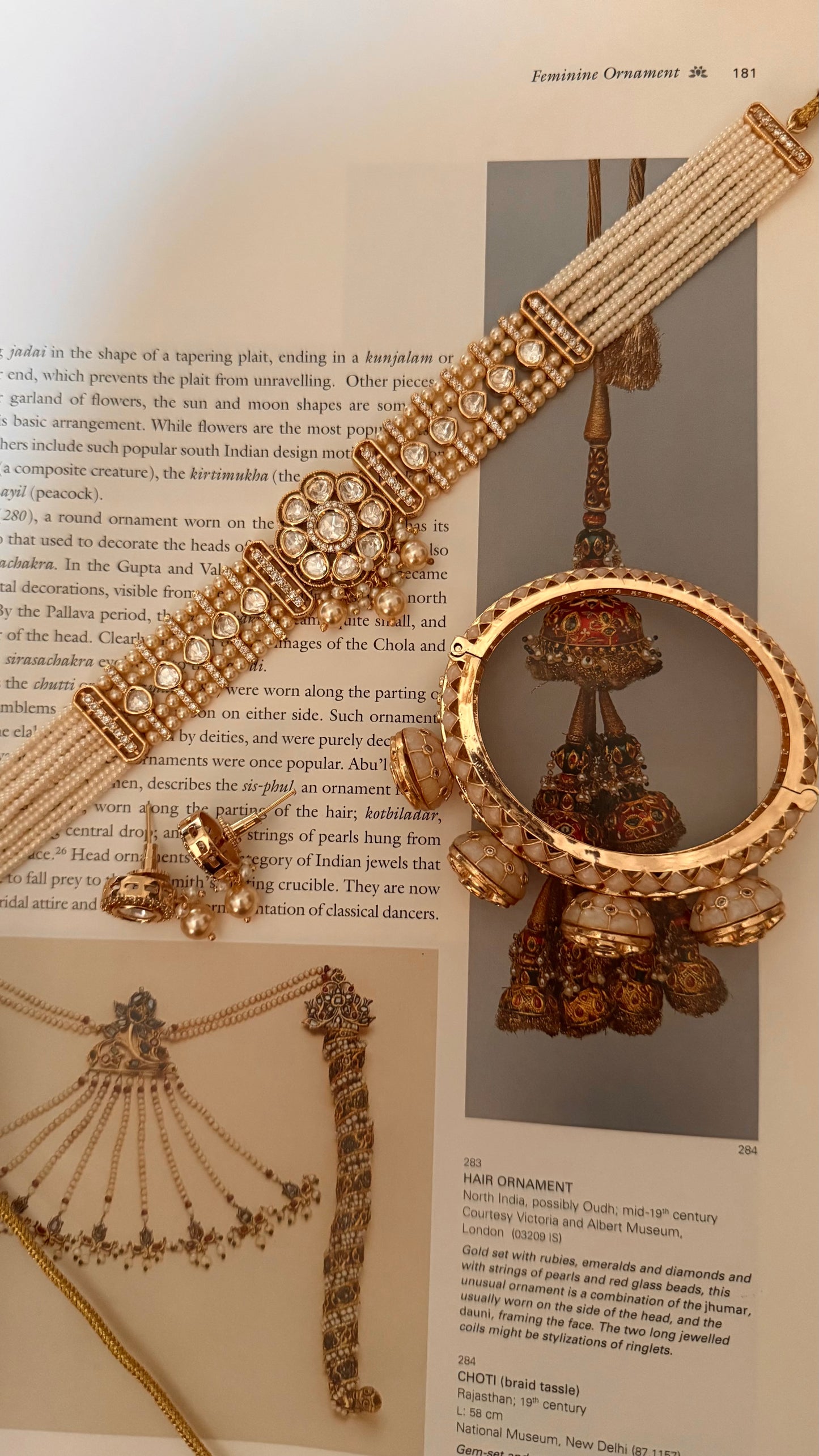 Moissanite floral openable bracelet