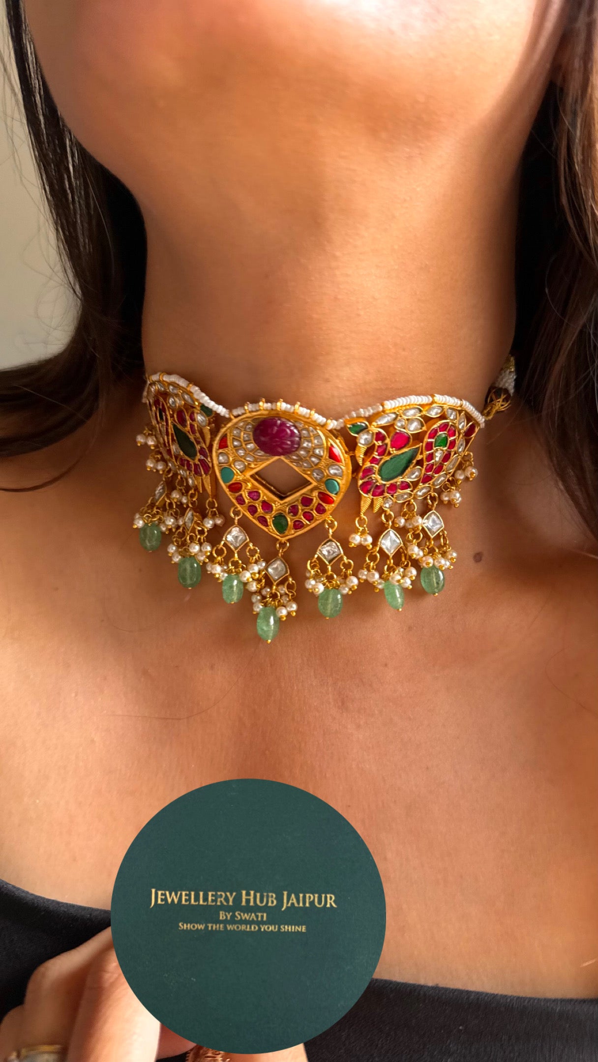 Paachi jadaau with mint drops statement choker