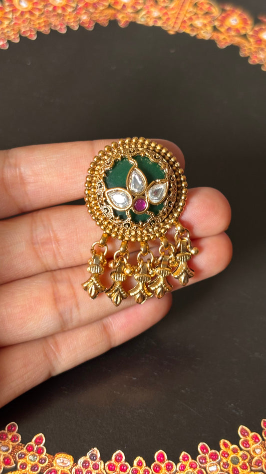 Emerald inland rajwada nakashi ring