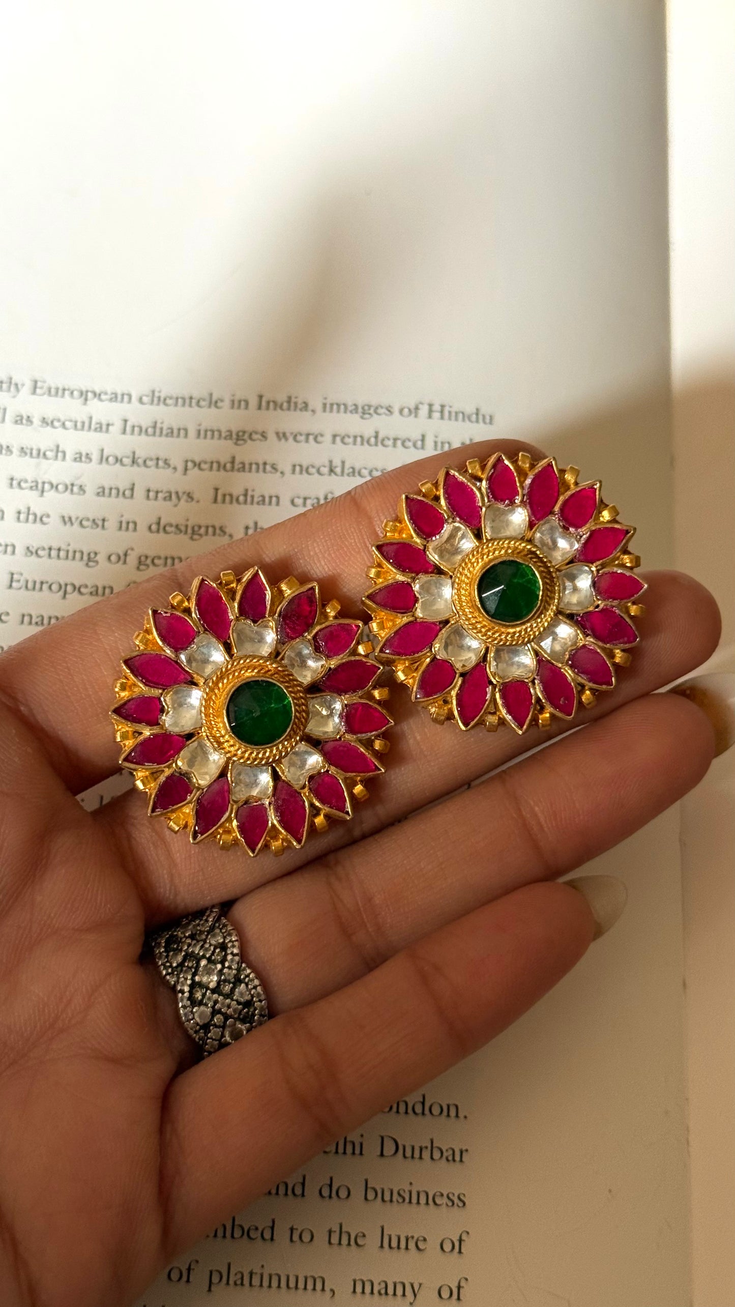 Paachi Emerald doublet & rani pink floral studs