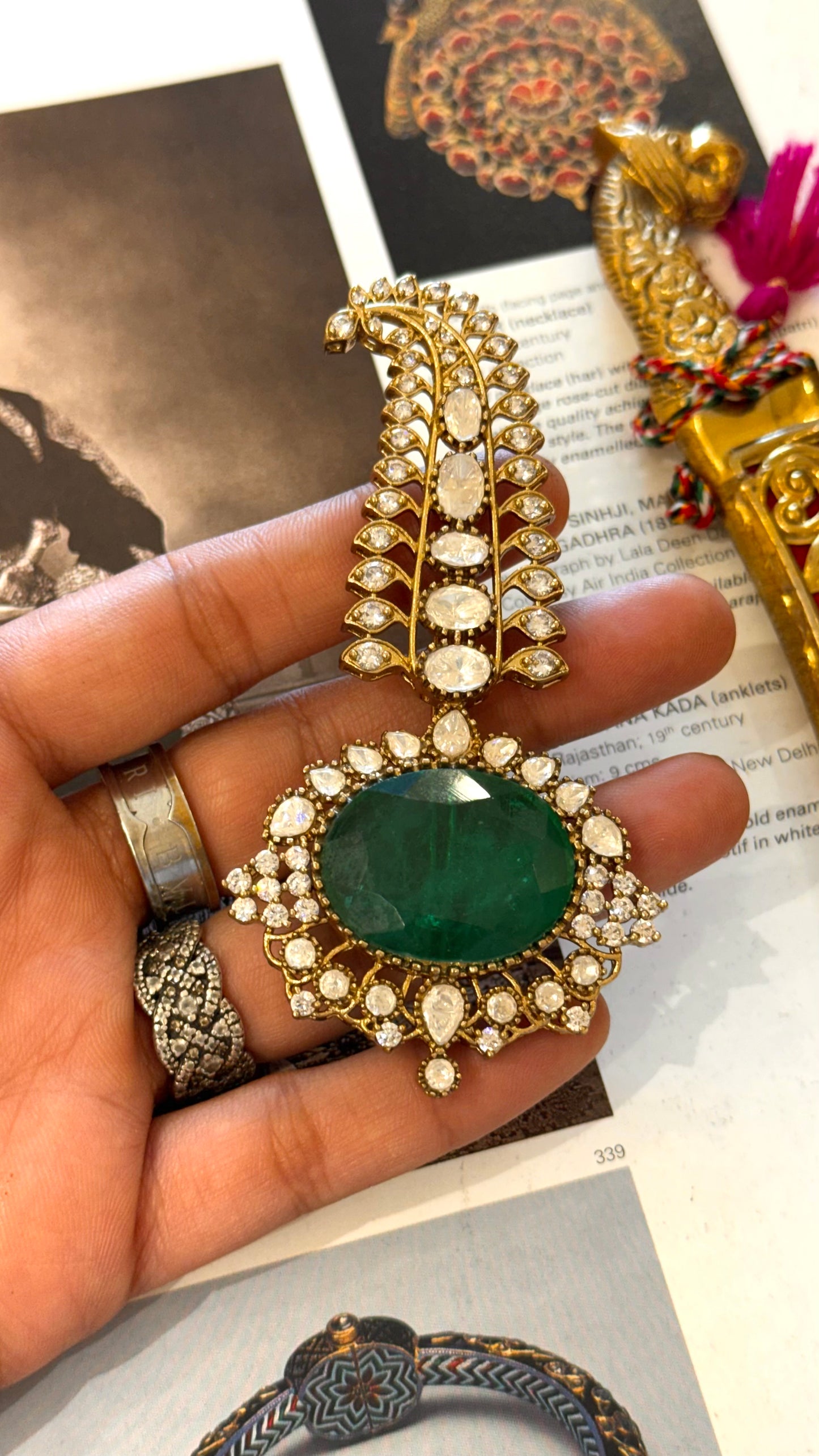 Emerald doublet designer Victorian kalgi