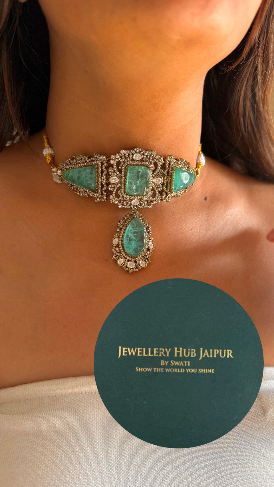 mint doublet victorian choker