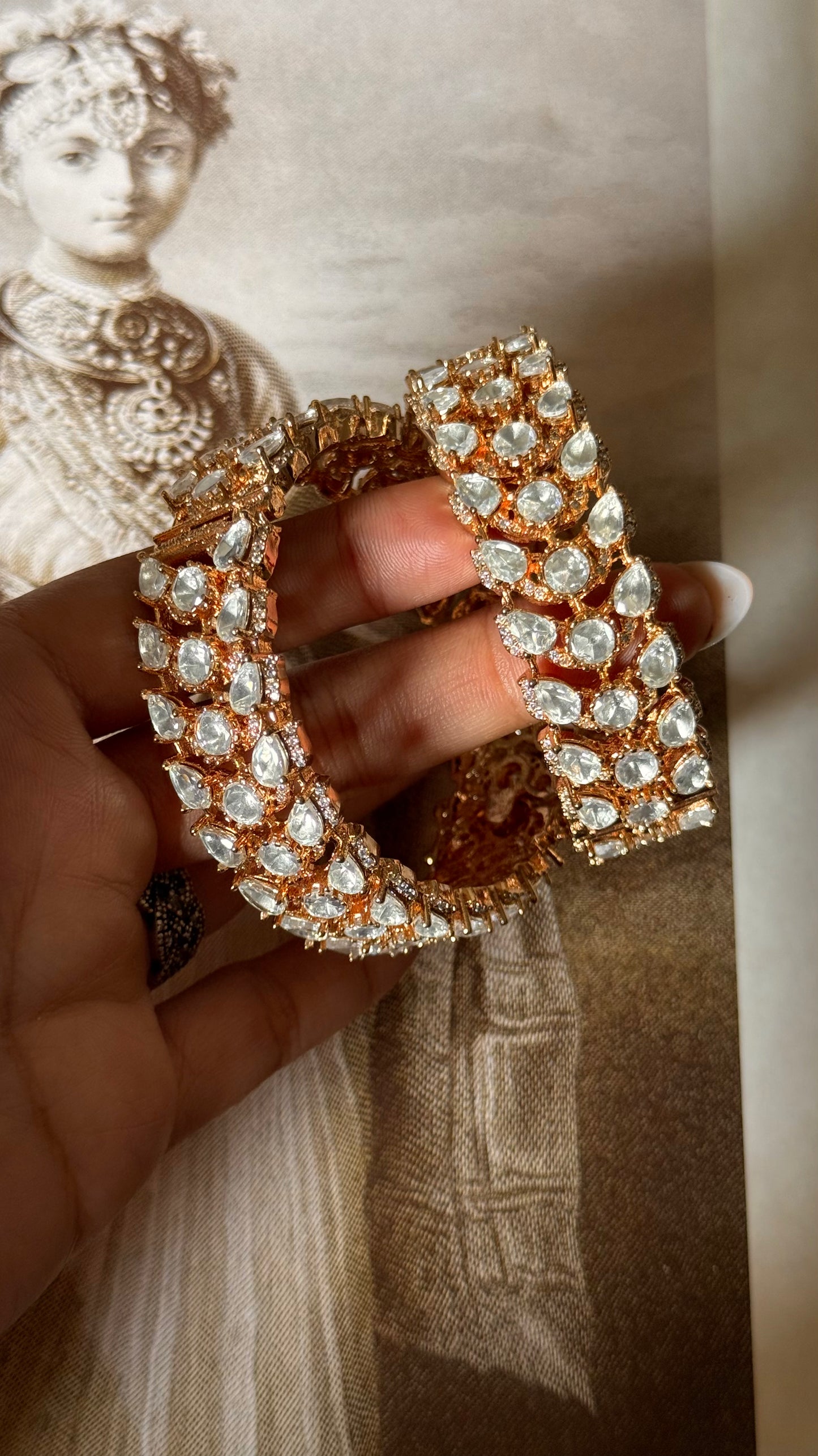 Moissanite polki leaves design openable bangle
