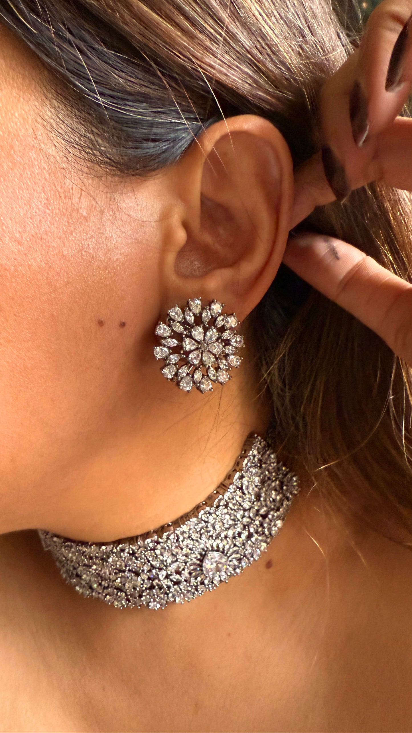 Floral cz diamond choker