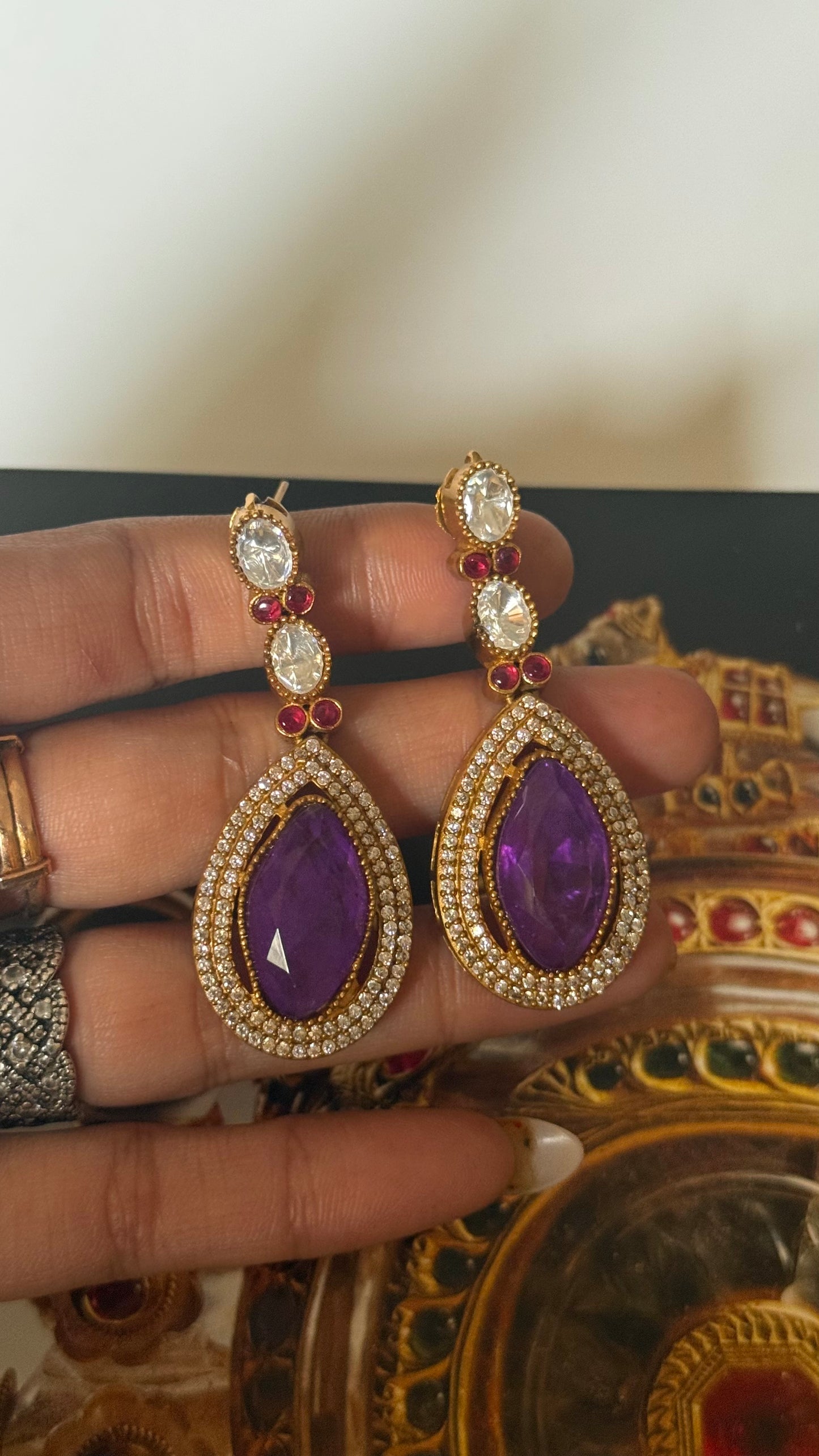 Simran tanzanite Moissanite collar set