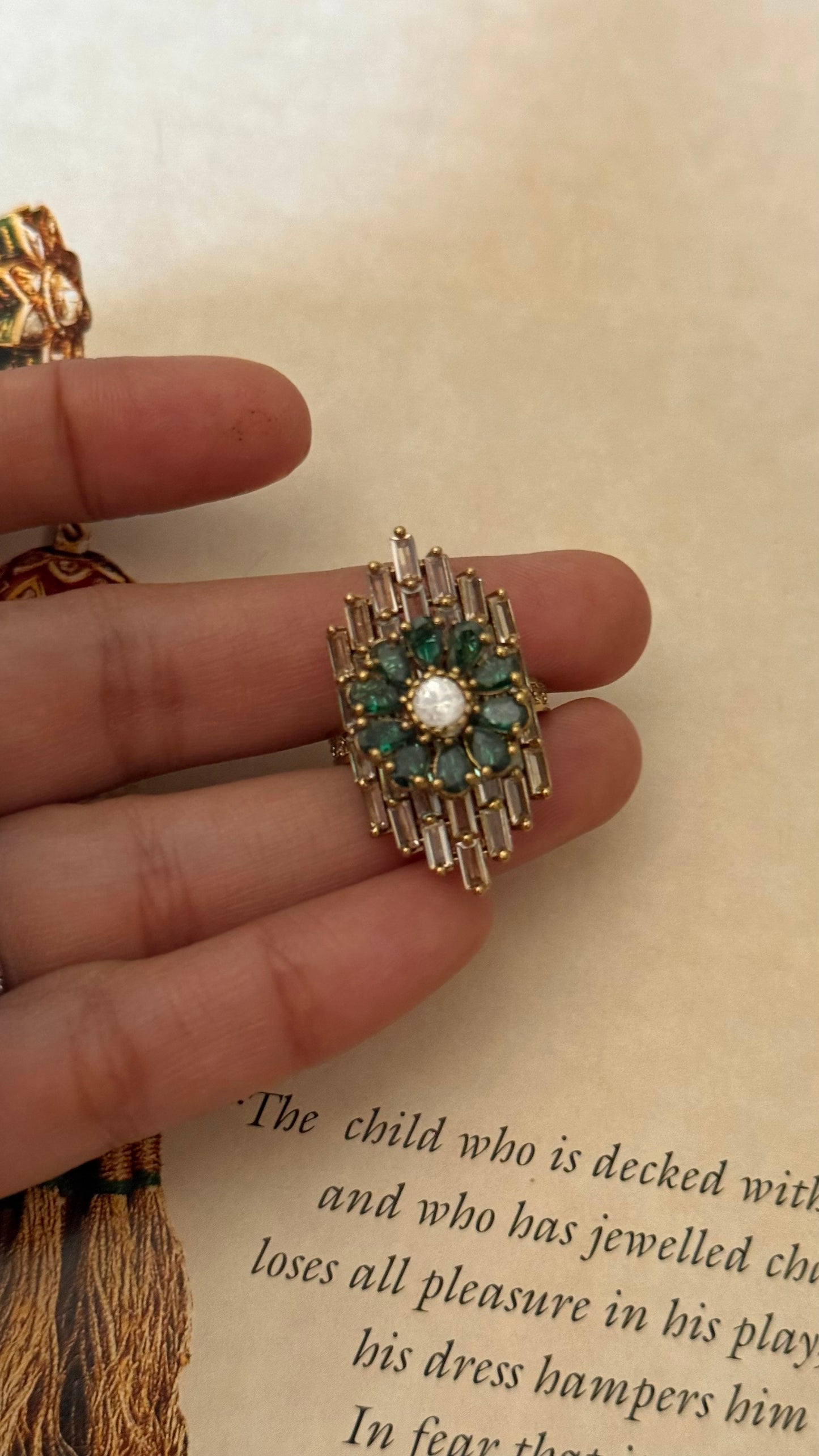Emerald floral designer cocktail adjustable ring