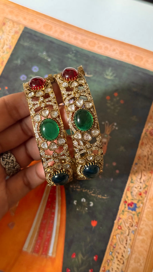 Navratna Victorian openable bangle