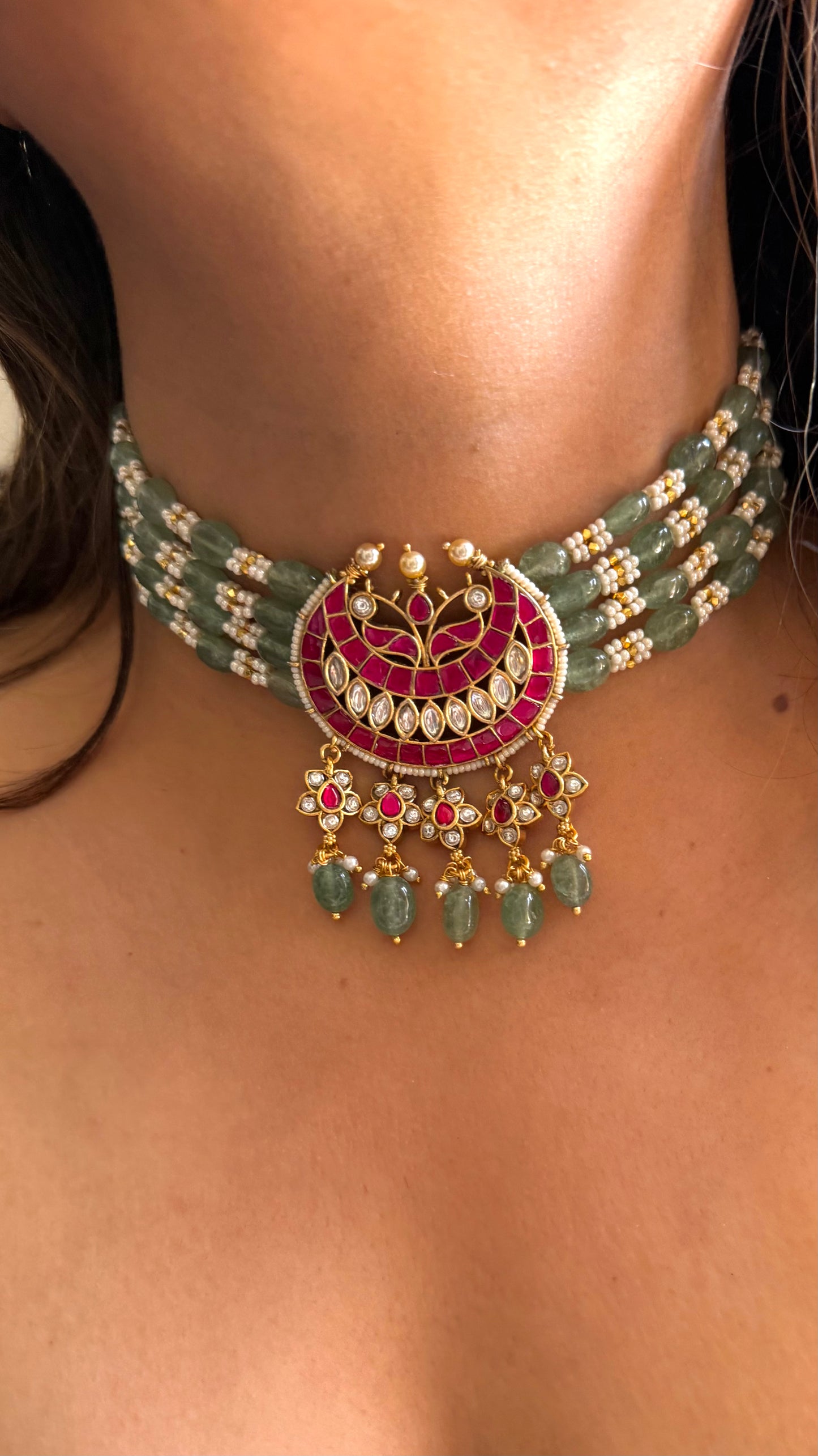 Rani Pink & Strawberry mint thread Choker