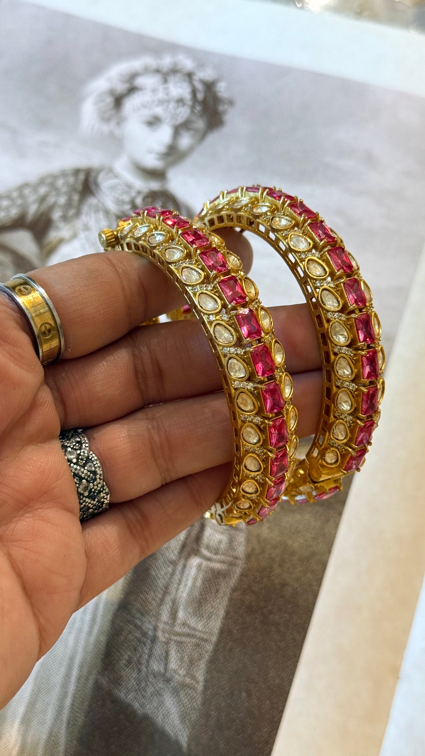 Rani pink lv polki bangles