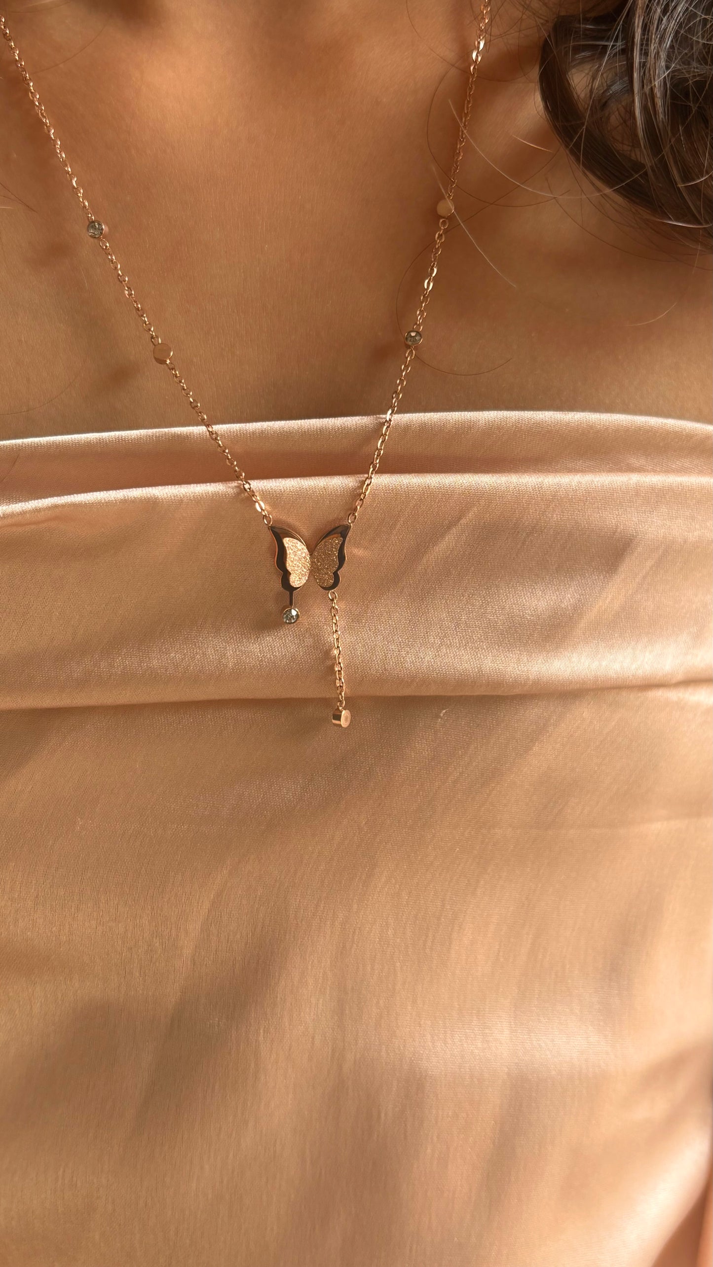 Rosegold butterfly necklace