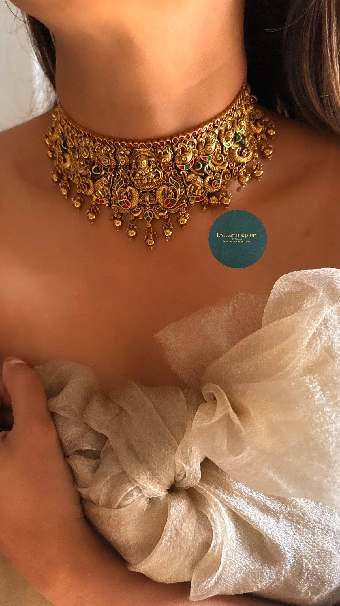 Goddess laxmi emerald & rani pink choker set